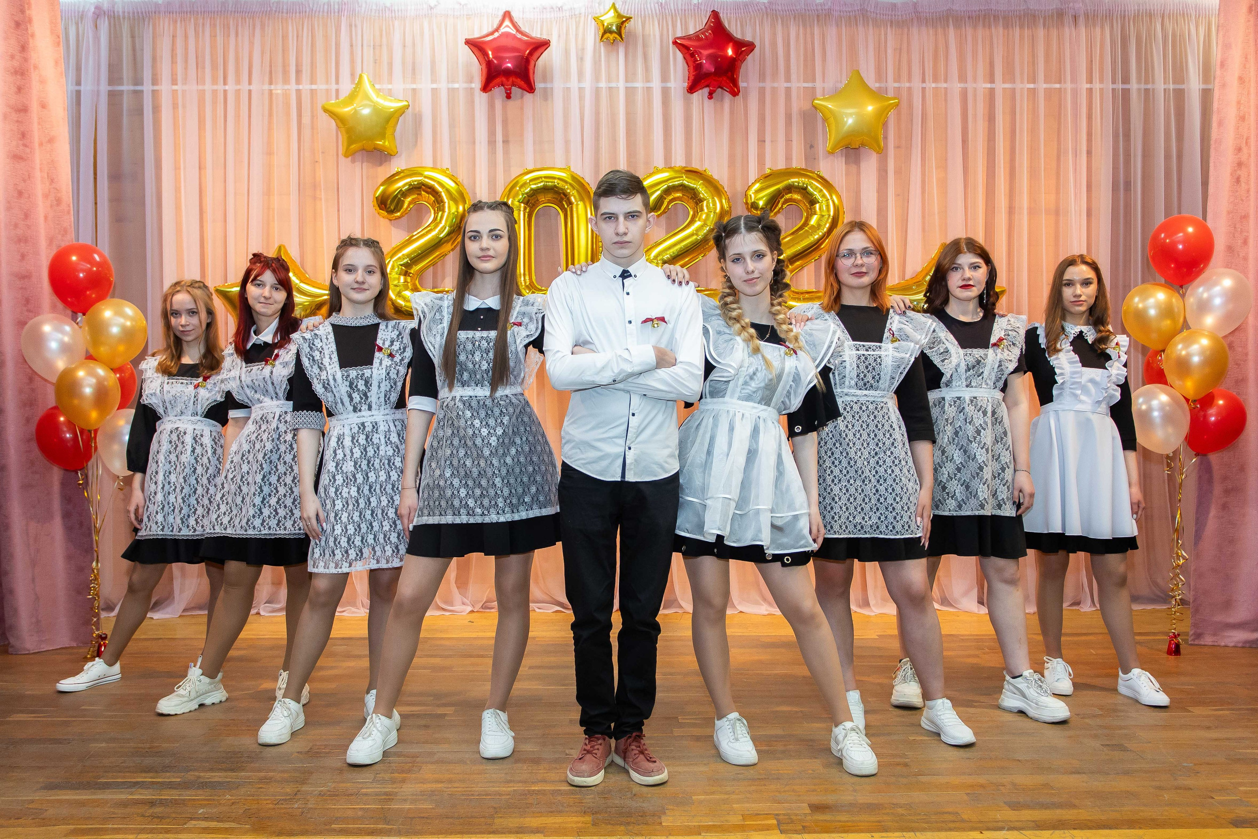 Сюжетные фотографии. Выпускные альбомы и фильмы