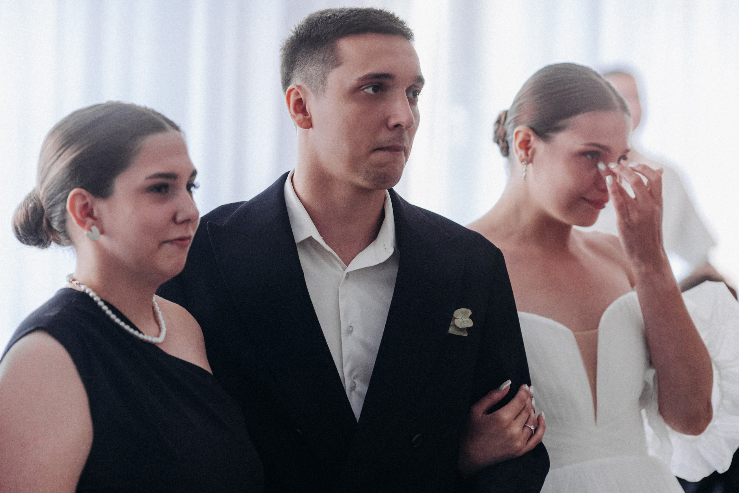 Vlad & Nadya (Saint-Petersburg, Russia). Destination wedding photographer Peter Letu