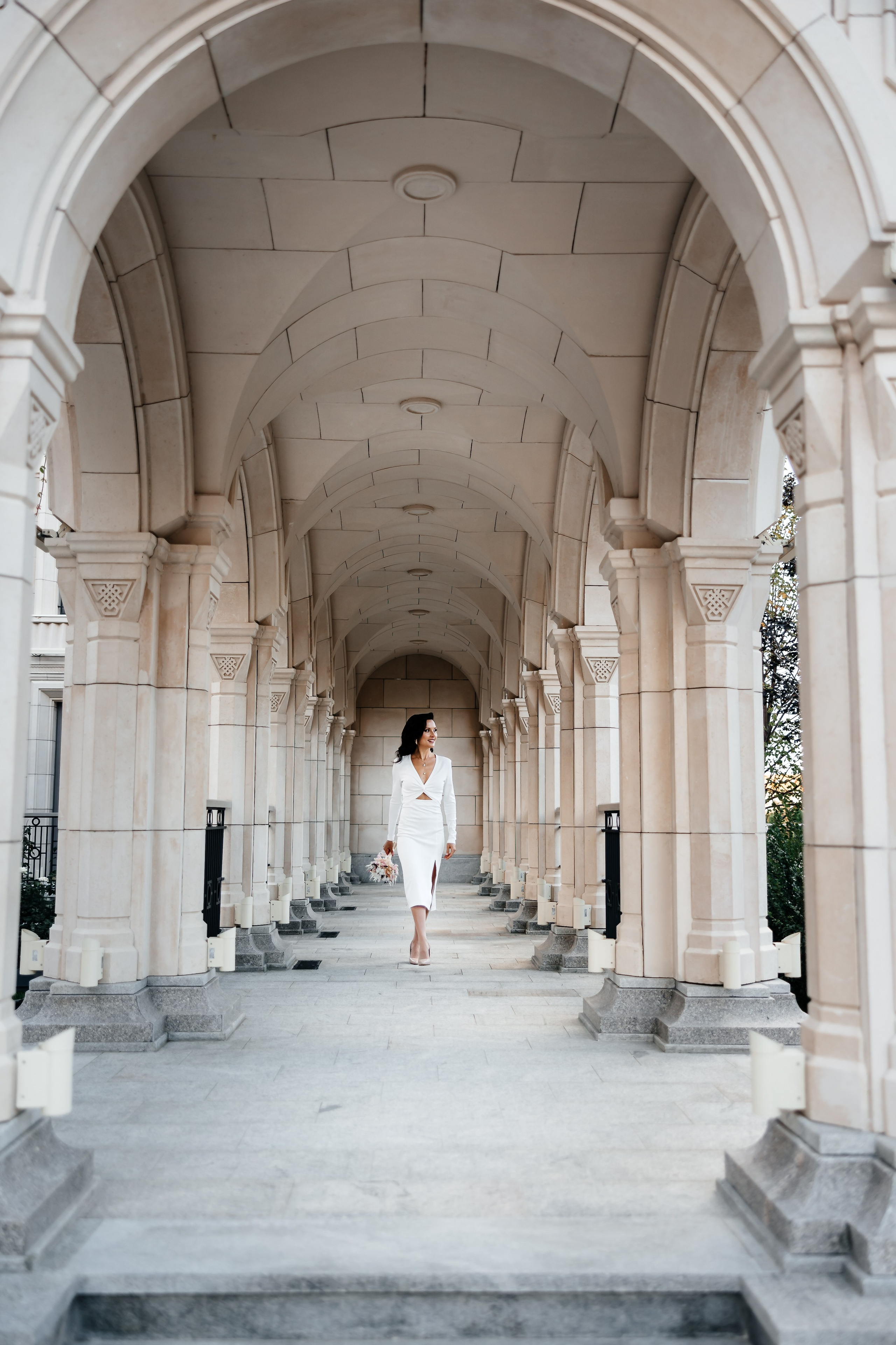 Анонс свадебной прогулки для Юлии и Артема. Свадебный фотограф в Крыму и Севастополе Ольга Баскакова