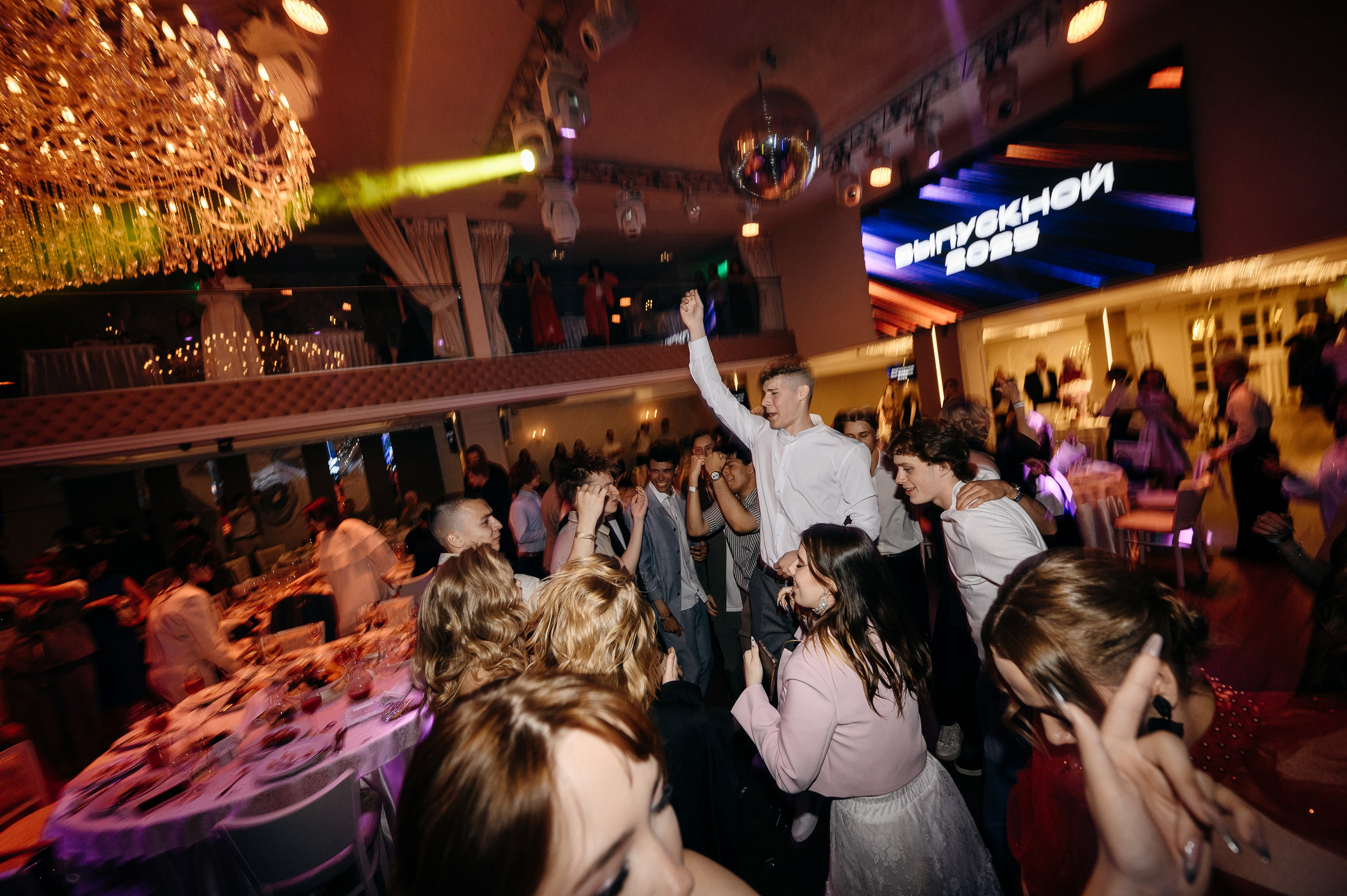 OneginHall выпускной 2025. Свадебный фотограф в Красноярске