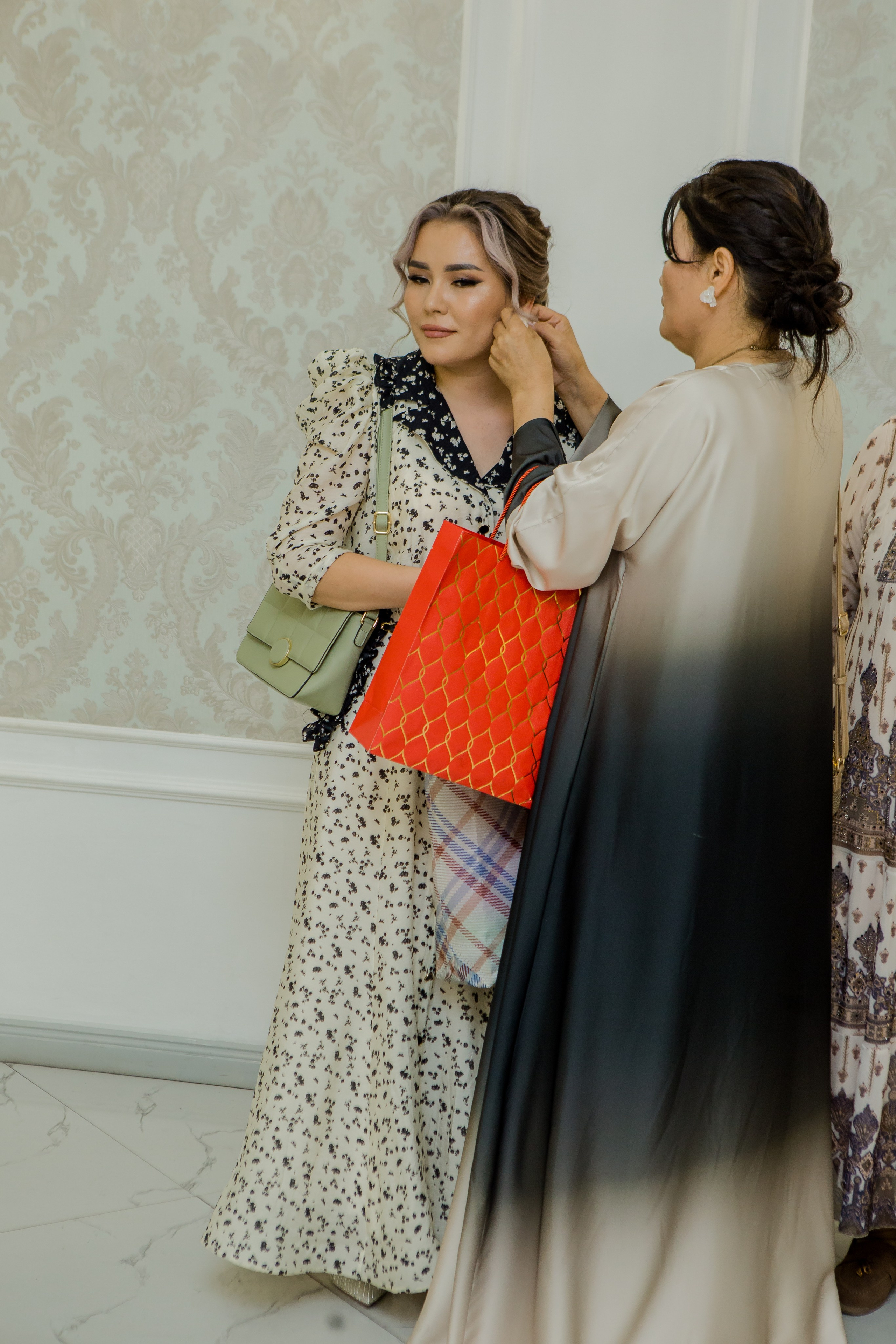 QYZ UZATU ZHADYRA. Свадебный и репортажный фотограф в Астане T.Yertay «Nomad media»