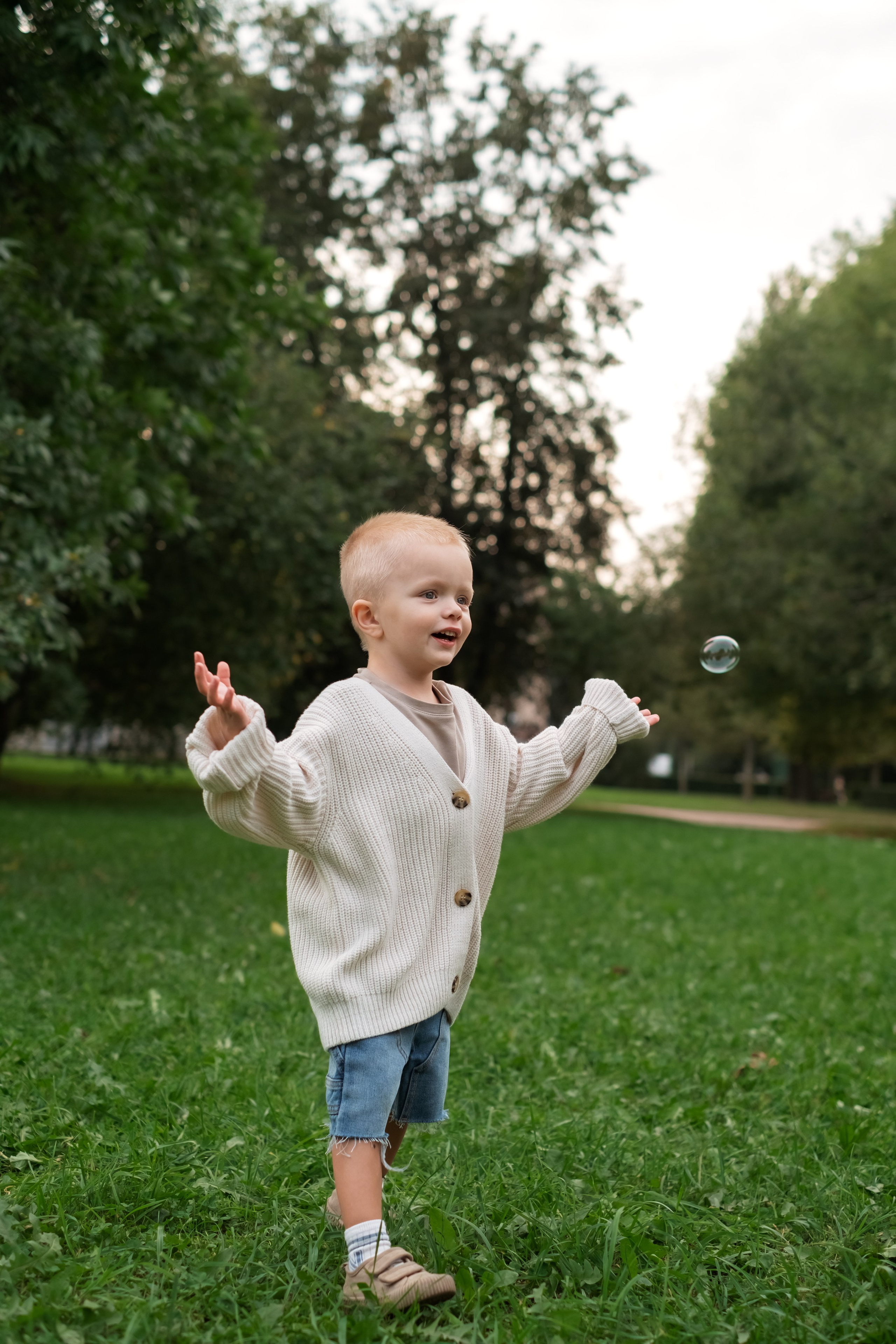 Семейная прогулка в парке. Семейный и детский фотограф в Мелитополе /Наталья Зацеркляная