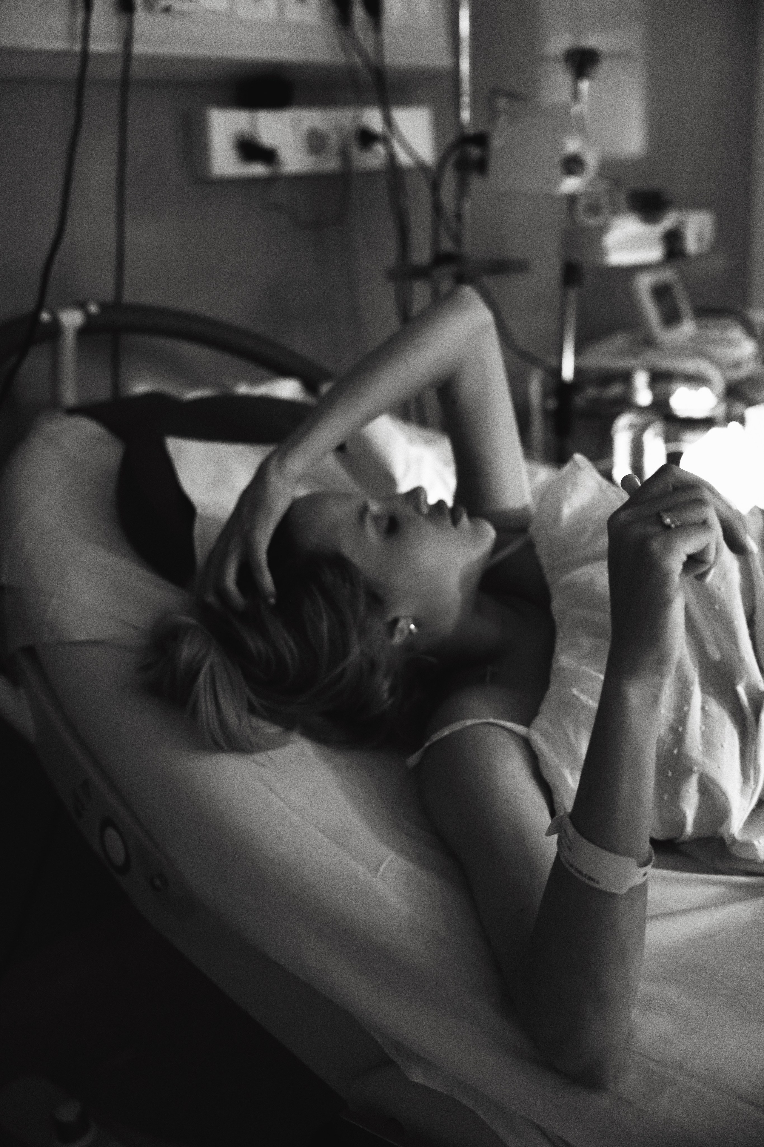 Виктория. Фотограф и видеограф на роды Москва