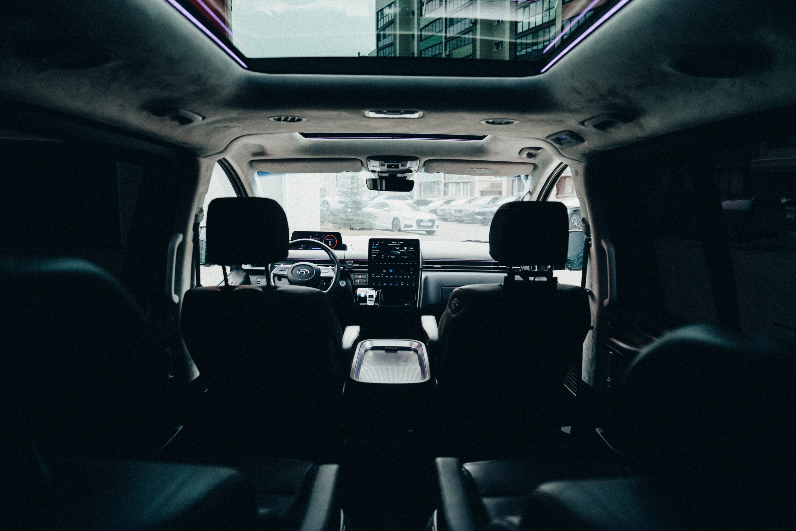 Hyundai Staria. Идеальные портреты для соцсетей — Фотограф Ленар