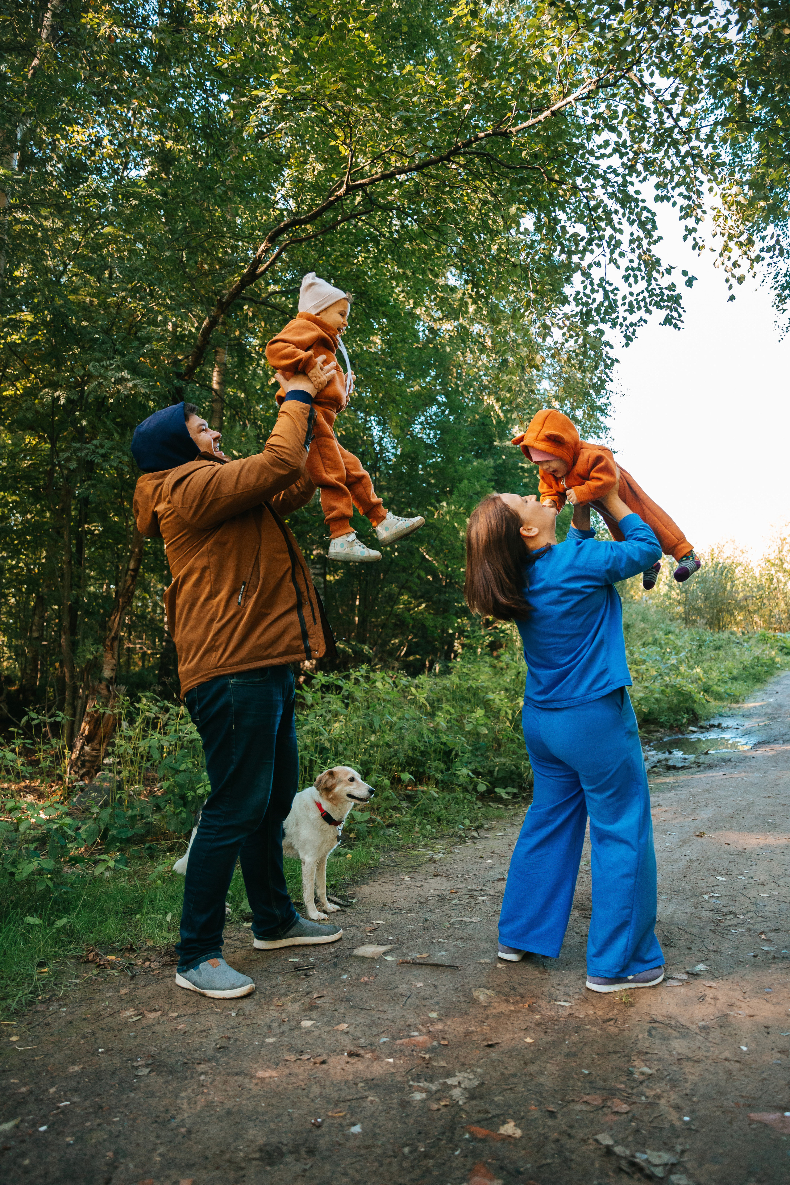 Серёжа, Настя, Василиса и Алёна. Первая семейная фотосессия. Семейный lifestyle фотограф в Санкт-Петербурге Людмила Пахомова