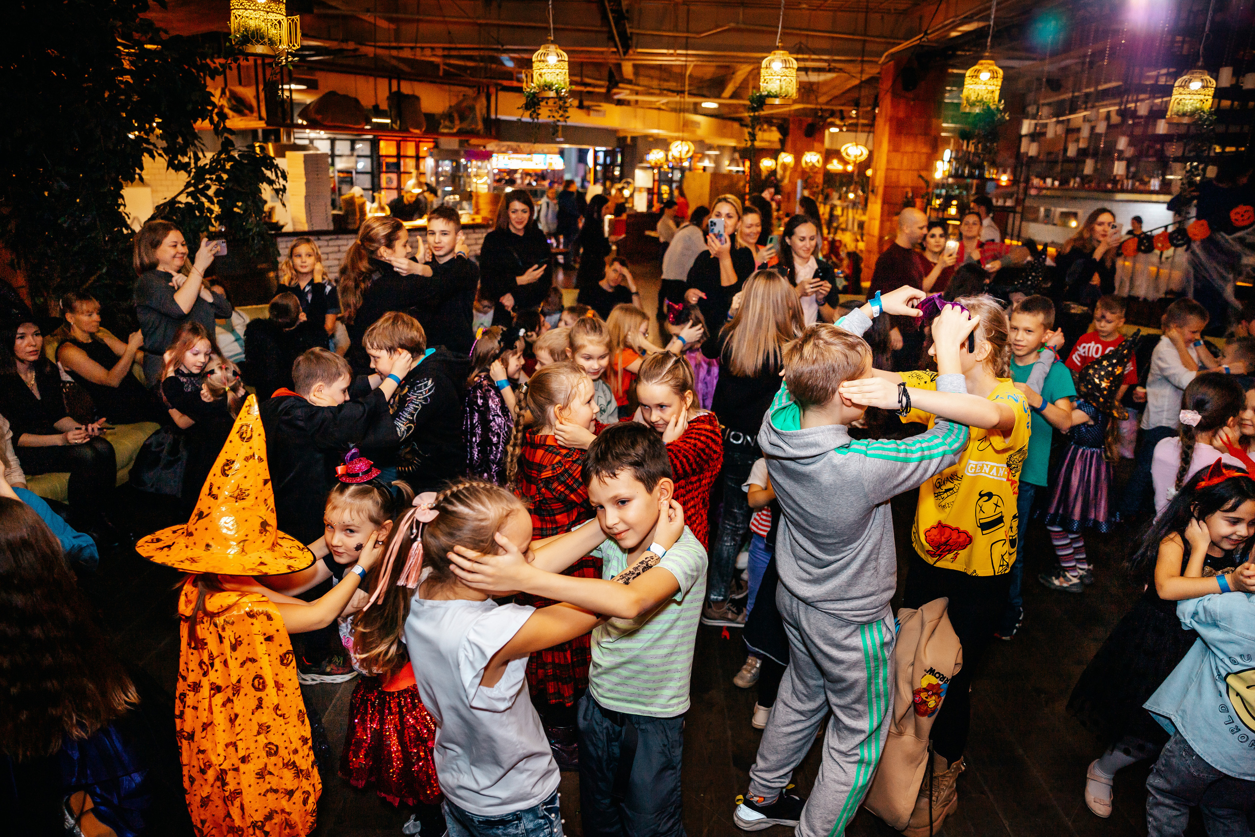 Halloween. Семейный lifestyle фотограф в Санкт-Петербурге Людмила Пахомова