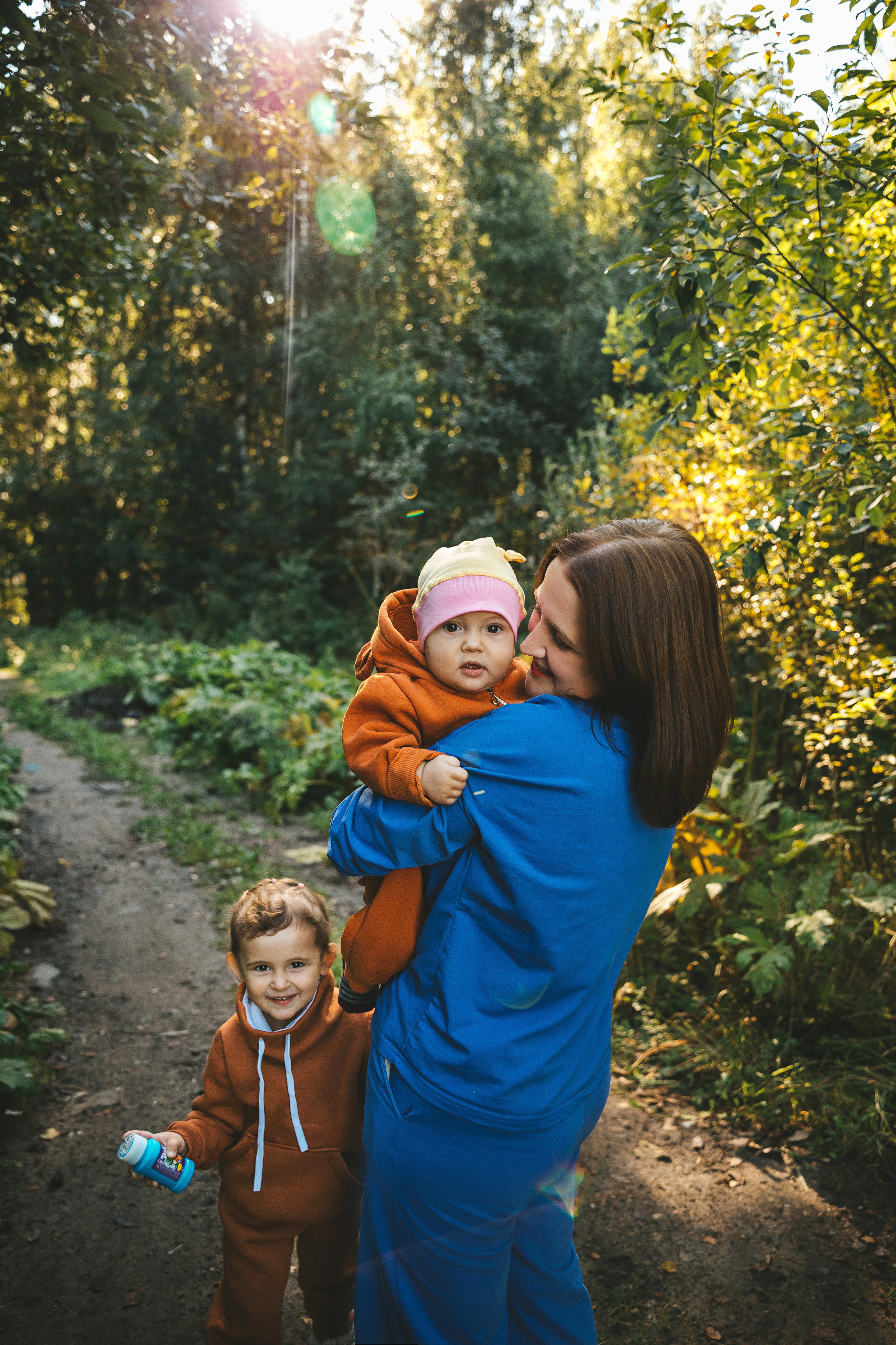 Серёжа, Настя, Василиса и Алёна. Первая семейная фотосессия. Семейный lifestyle фотограф в Санкт-Петербурге Людмила Пахомова