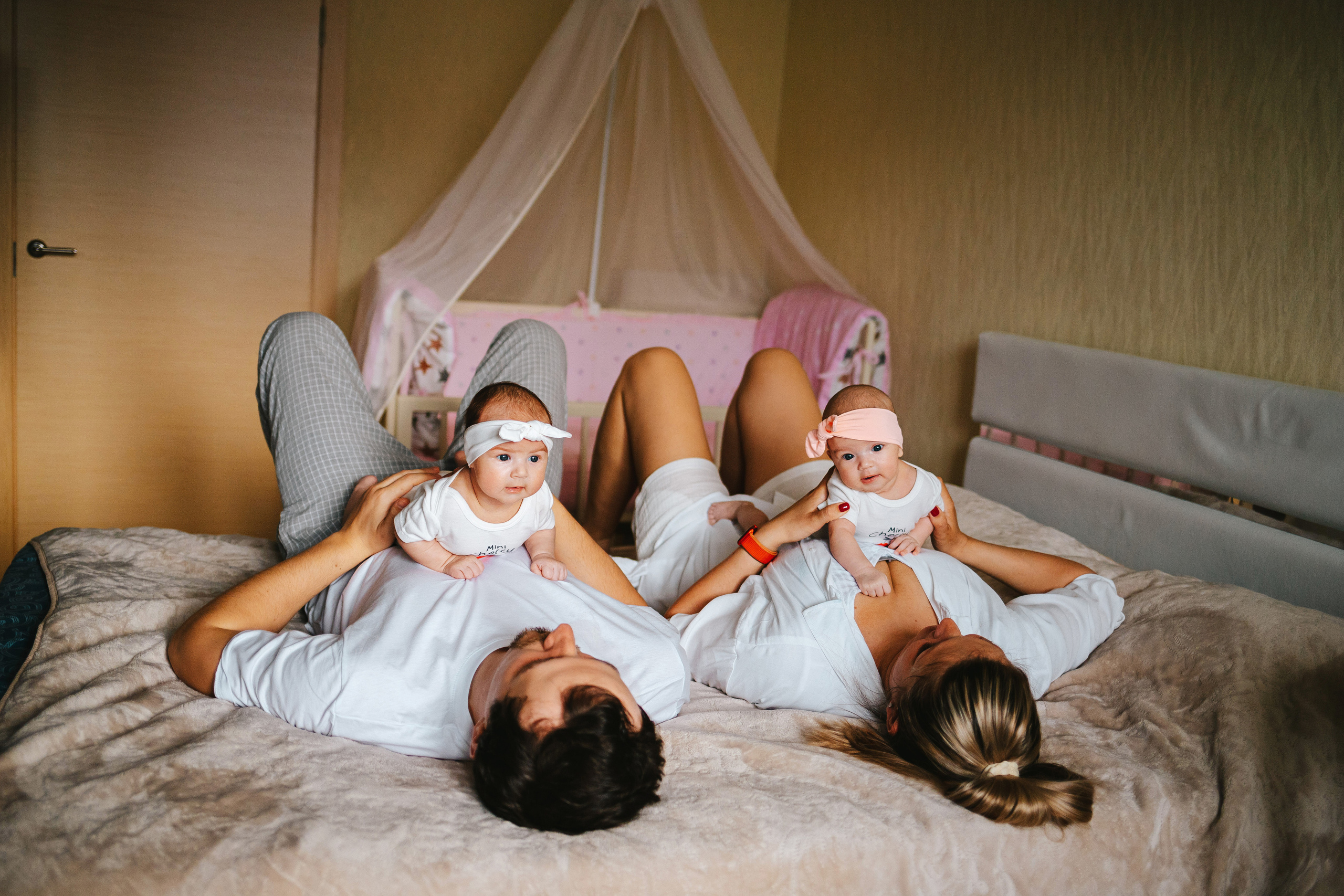 Чудесные двойняшки. Семейный lifestyle фотограф в Санкт-Петербурге Людмила Пахомова