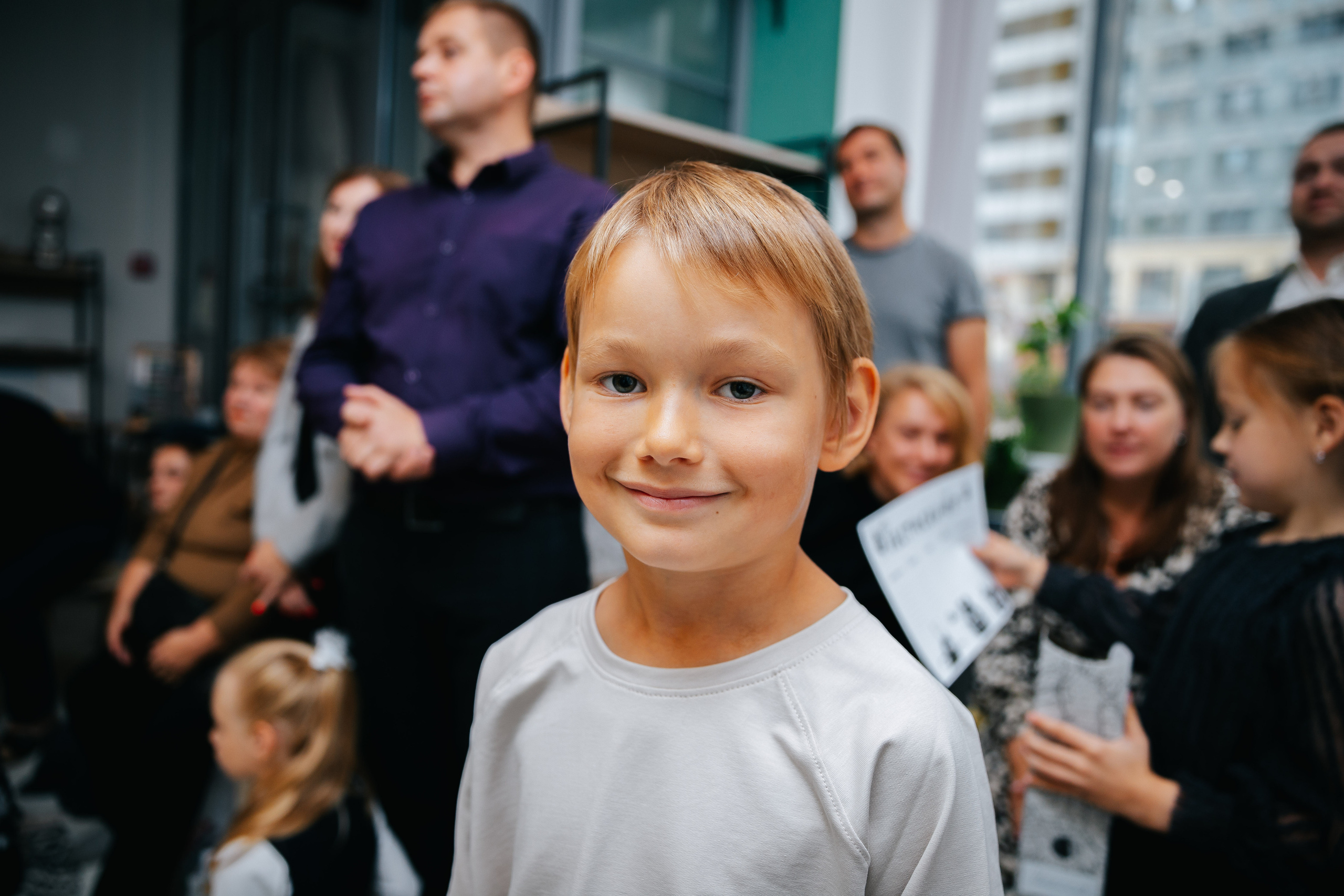 Первый звонок в школе «Монтессори Азбука». Семейный lifestyle фотограф в Санкт-Петербурге Людмила Пахомова