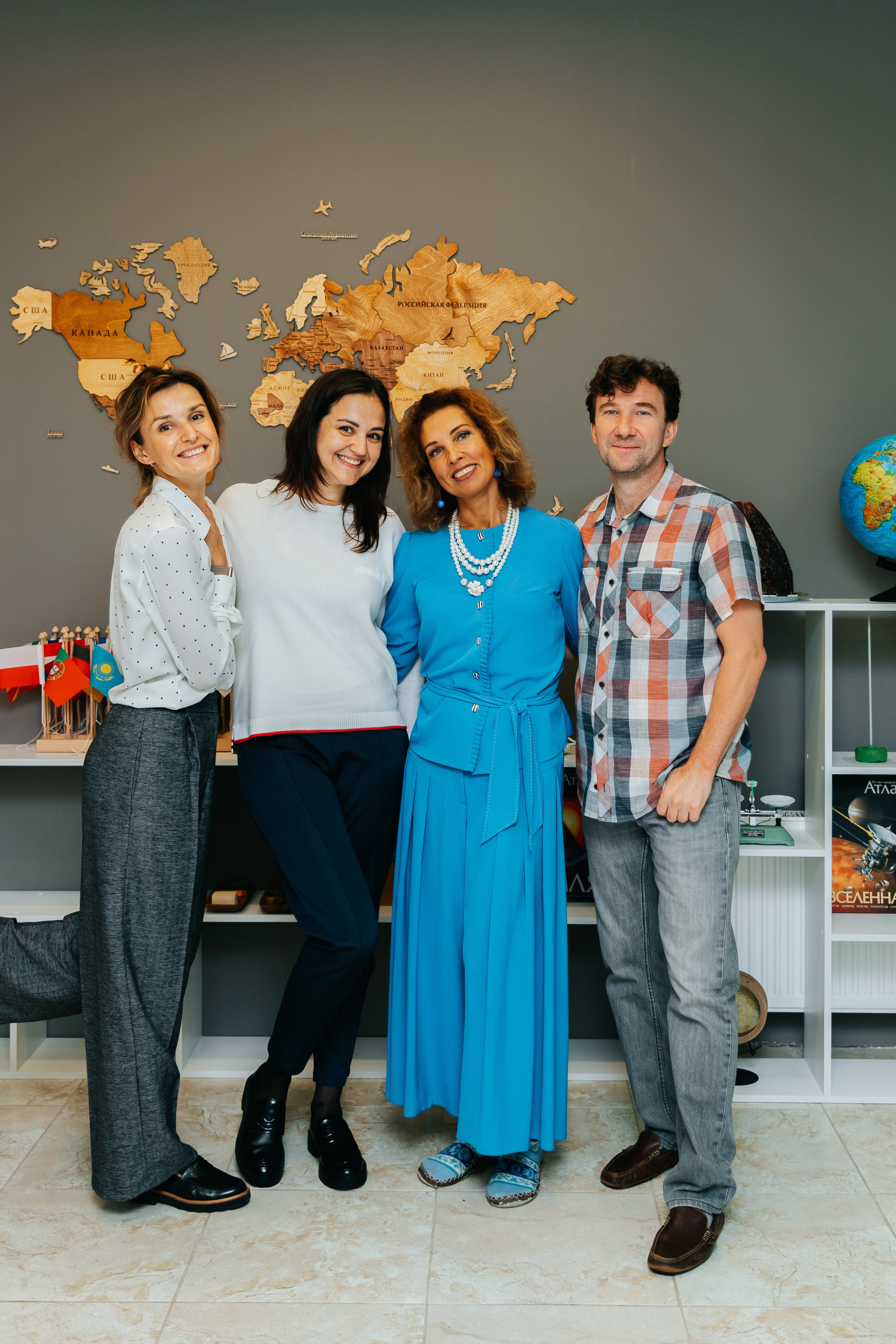 Первый звонок в школе «Монтессори Азбука». Семейный lifestyle фотограф в Санкт-Петербурге Людмила Пахомова