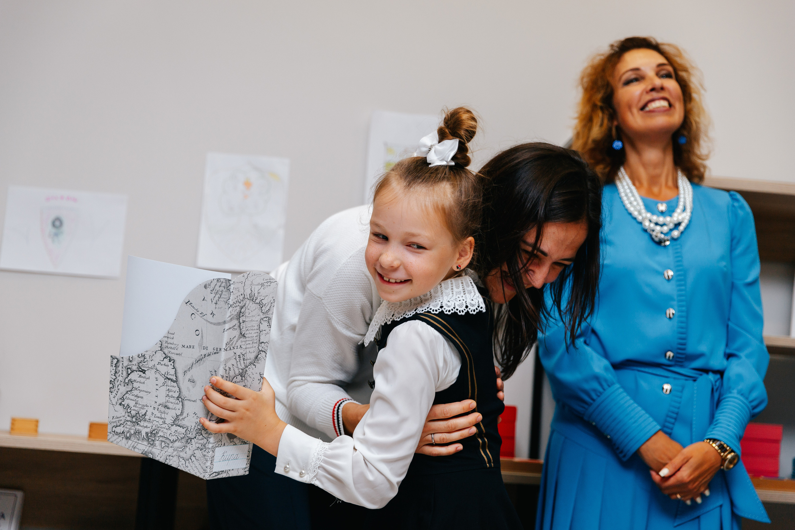 Первый звонок в школе «Монтессори Азбука». Семейный lifestyle фотограф в Санкт-Петербурге Людмила Пахомова