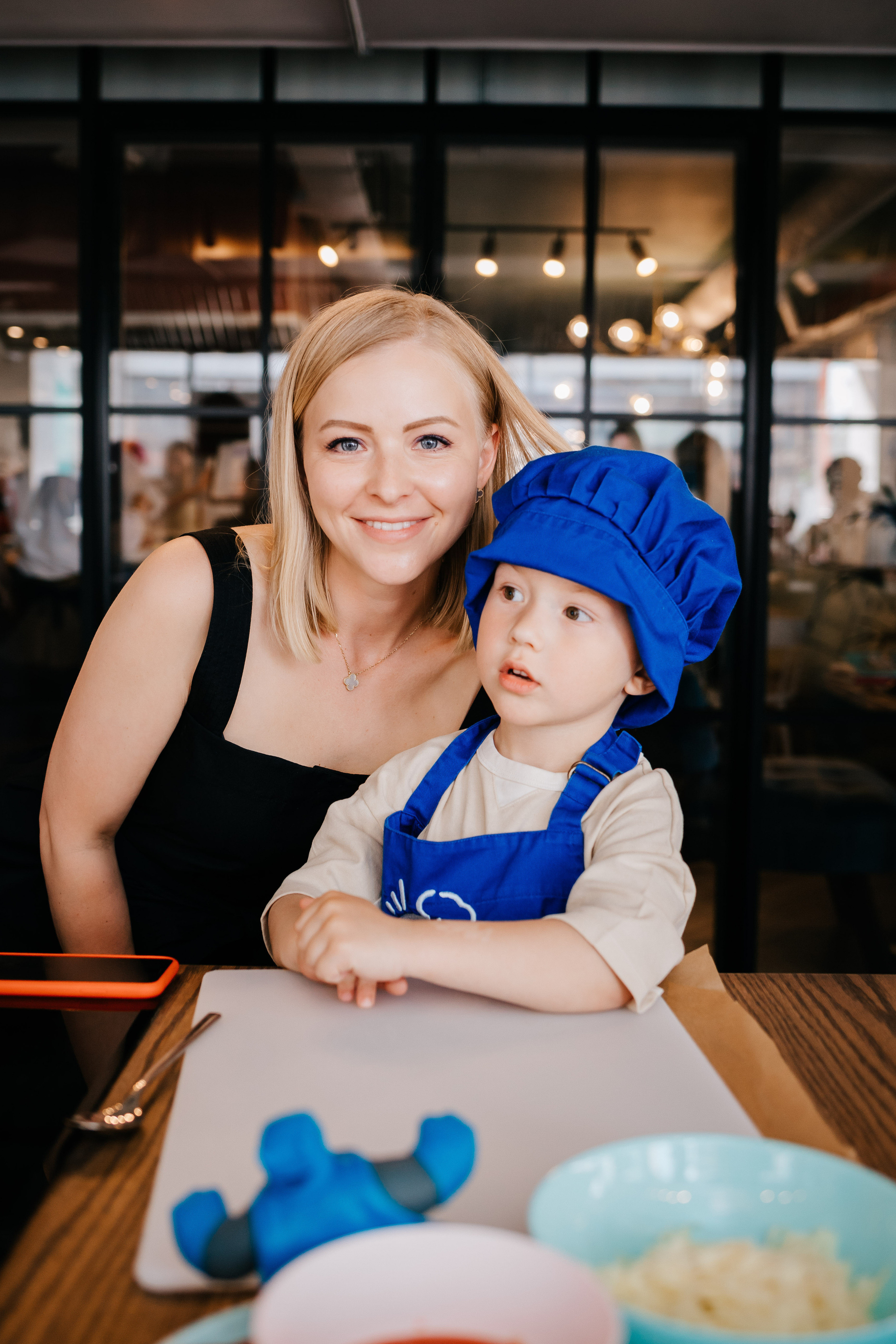 Ресторан «Дети на Кухне». Оскару 4 года. Семейный lifestyle фотограф в Санкт-Петербурге Людмила Пахомова