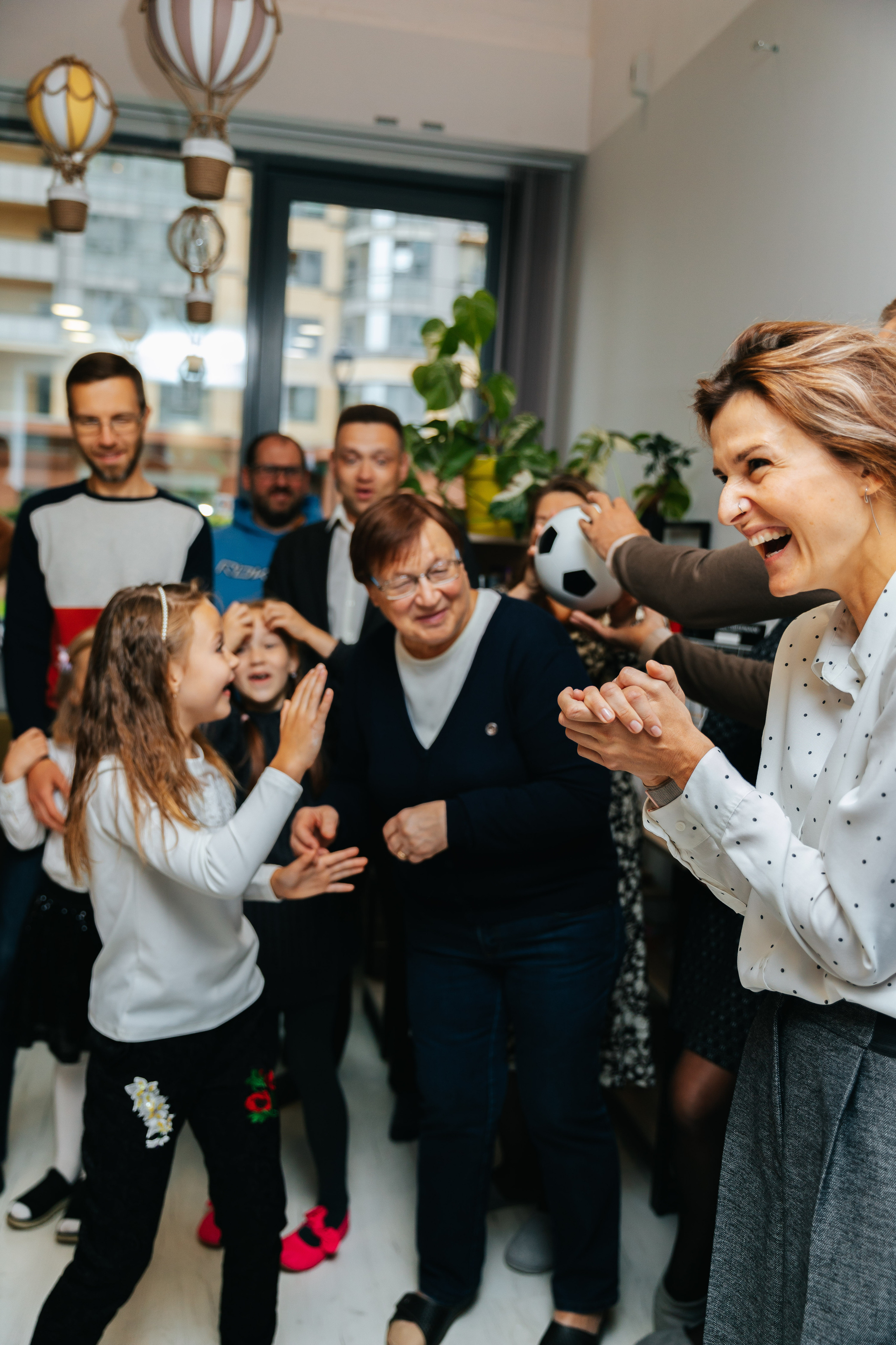 Первый звонок в школе «Монтессори Азбука». Семейный lifestyle фотограф в Санкт-Петербурге Людмила Пахомова