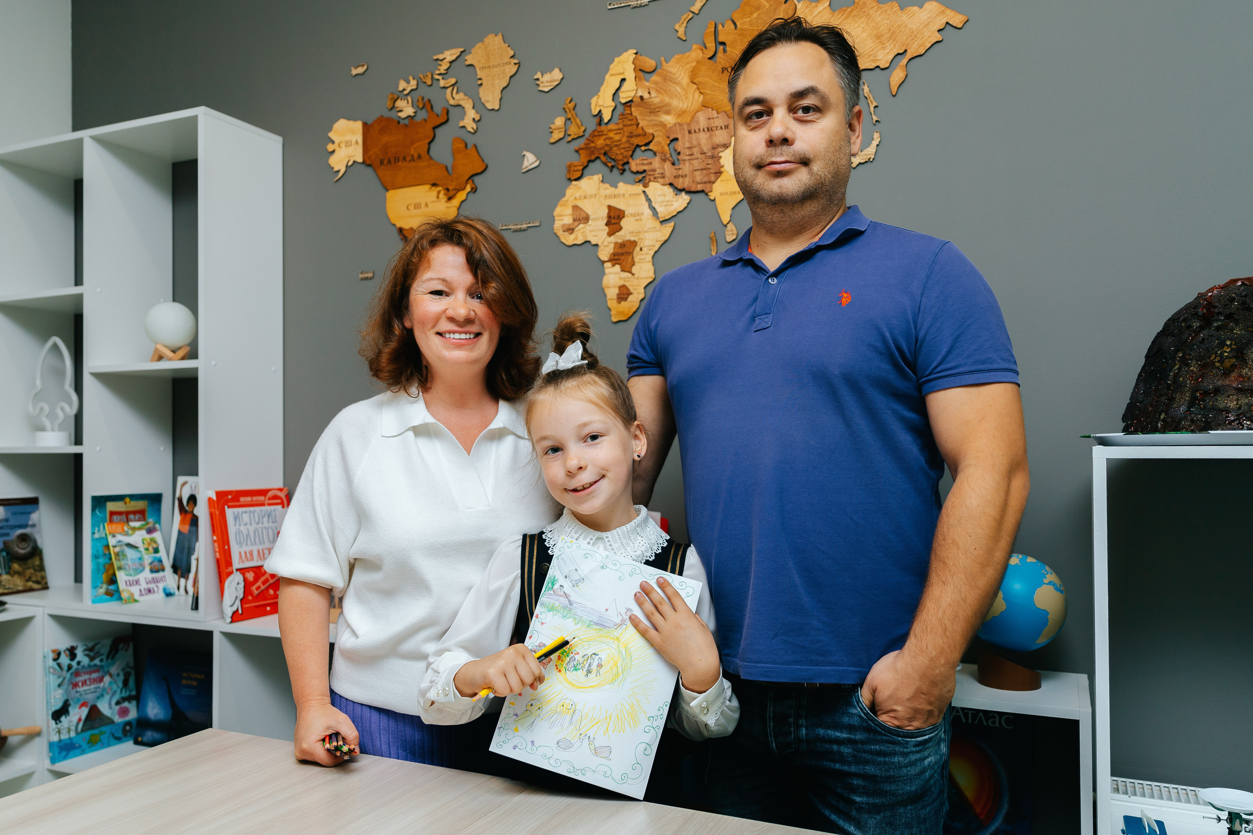 Первый звонок в школе «Монтессори Азбука». Семейный lifestyle фотограф в Санкт-Петербурге Людмила Пахомова