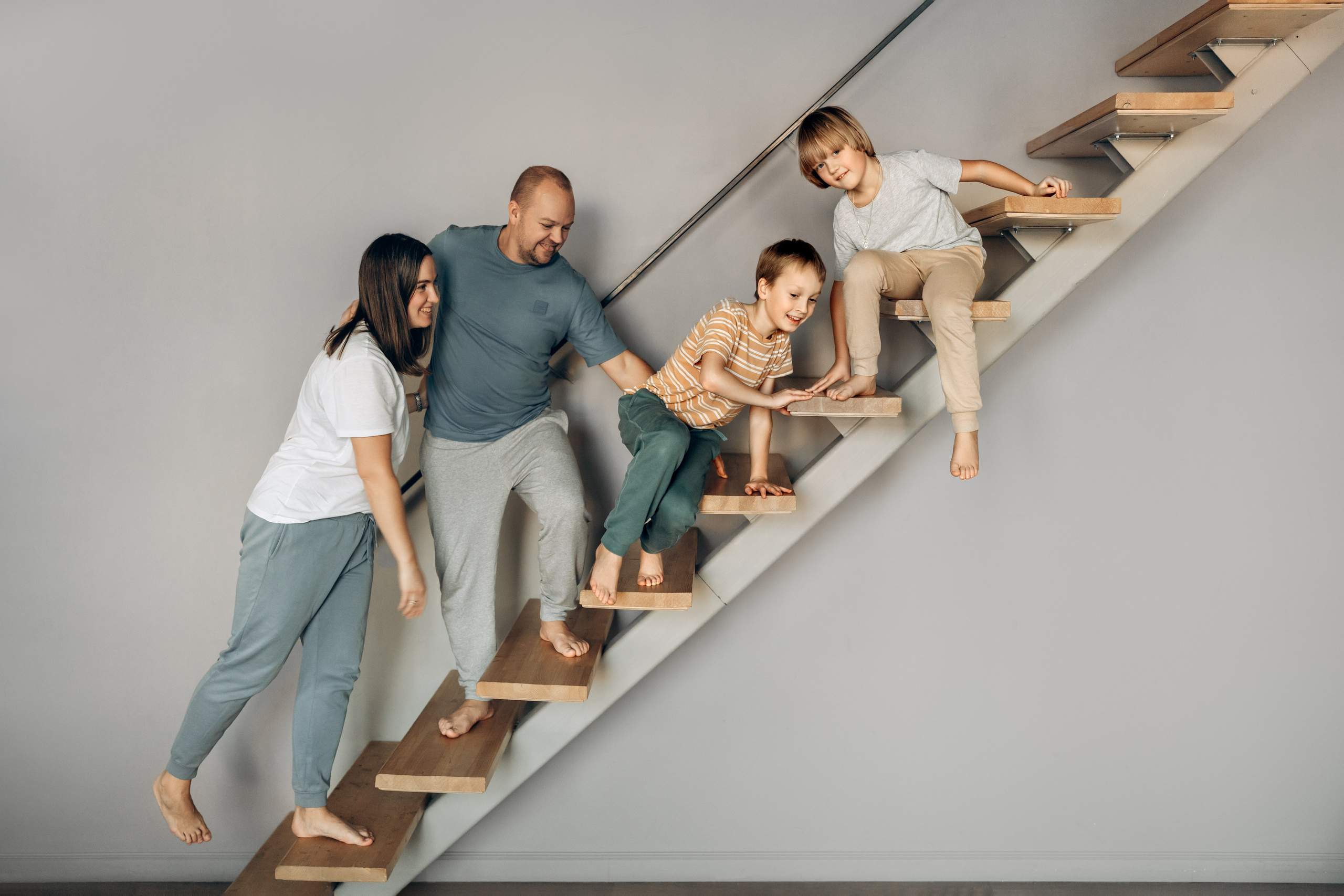 Семейная фотосессия в студии. Детский, семейный и ньюборн фотограф в Москве Юлия Шуарт