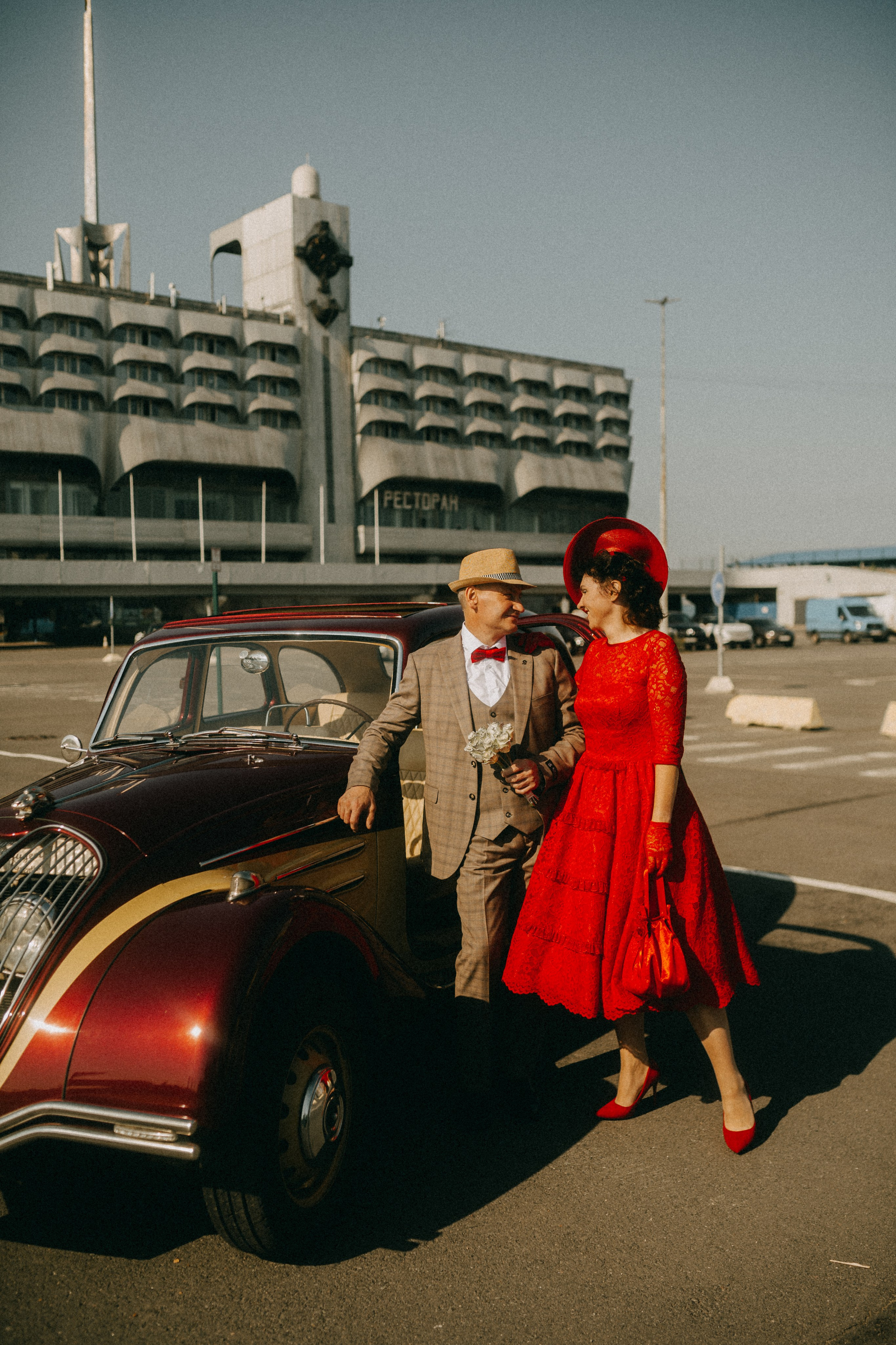 Любовь Ленинграде. Фотограф в Санкт Петербурге Лара Великова