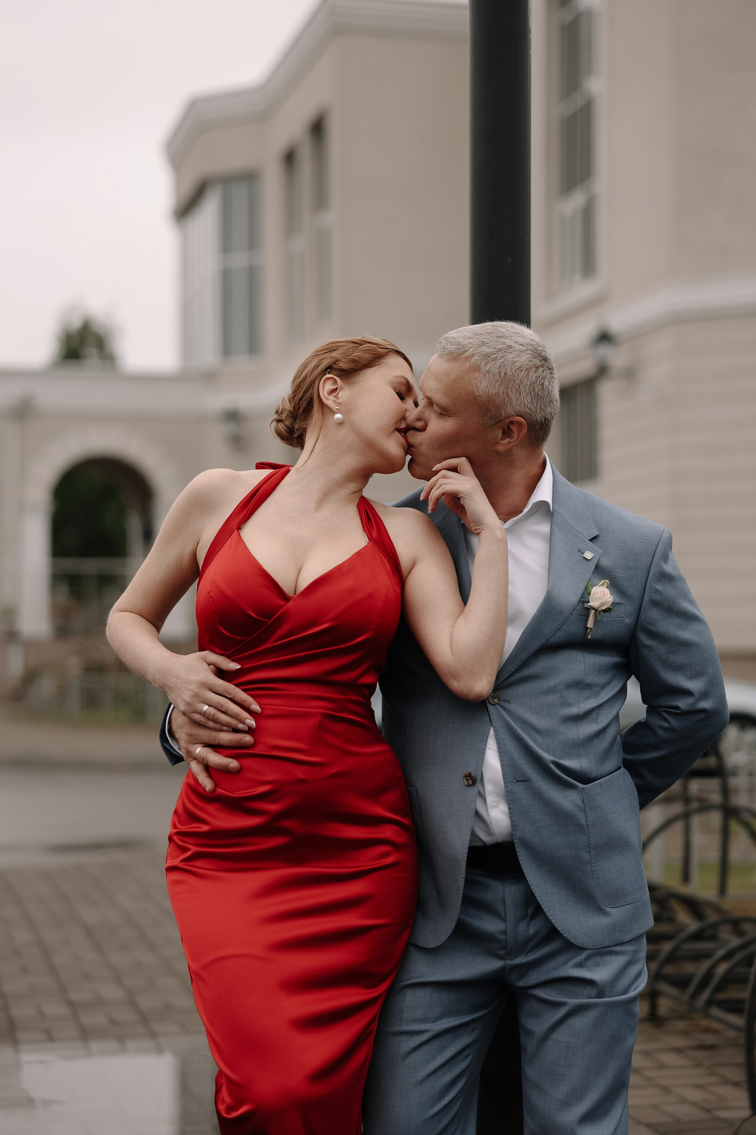 Дождь и поцелуи. Свадебный и семейный Фотограф Денис Кошель