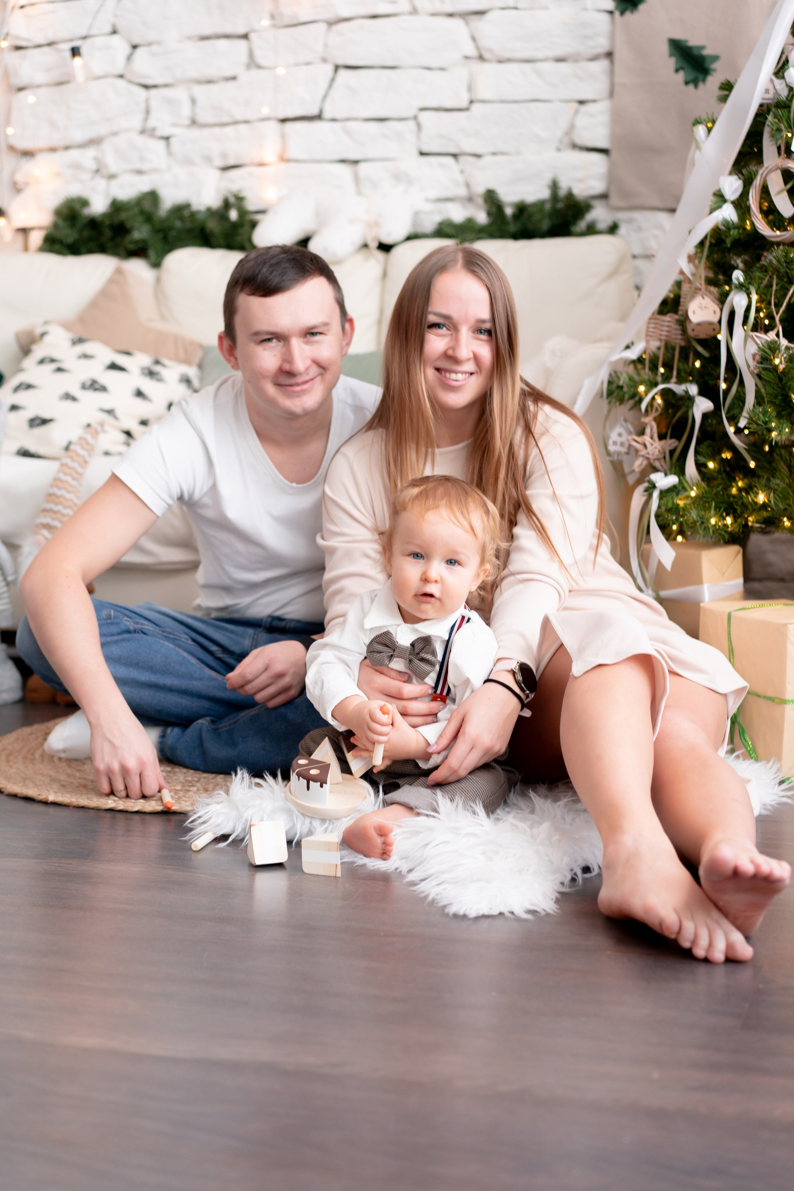 Новогодняя семейная фотосессия. Детская, семейная фотостудия в Санкт-Петербурге