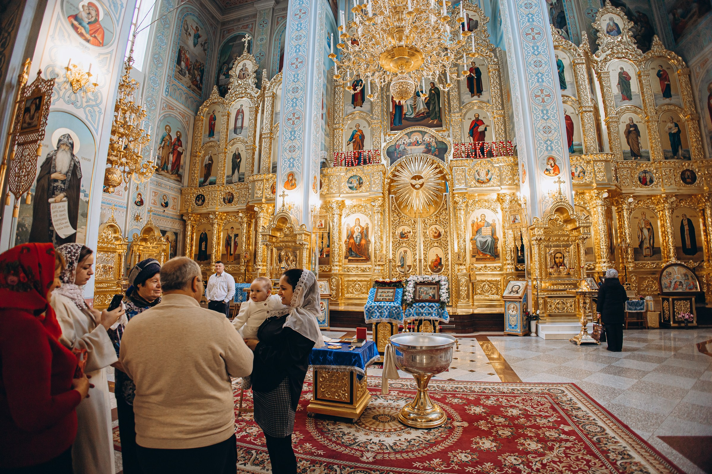 Крещение Виолетты. Семейный фотограф в Волгодонске Краченцева Анна
