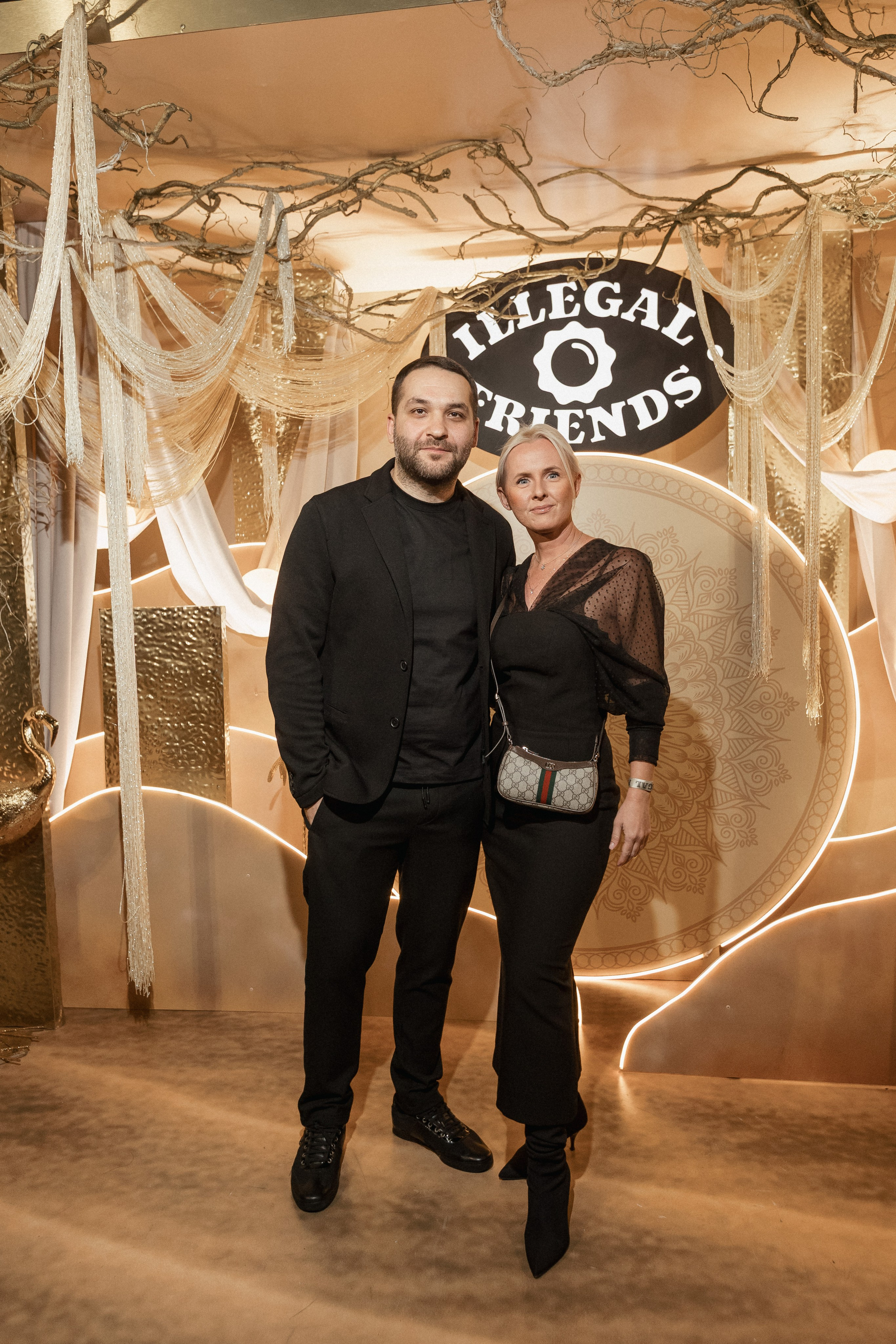 ILLEGAL FRIENDS — MIRAGE [PART I]. СВОИ. ФОТООТЧЕТЫ-СОБЫТИЯ-МЕСТА