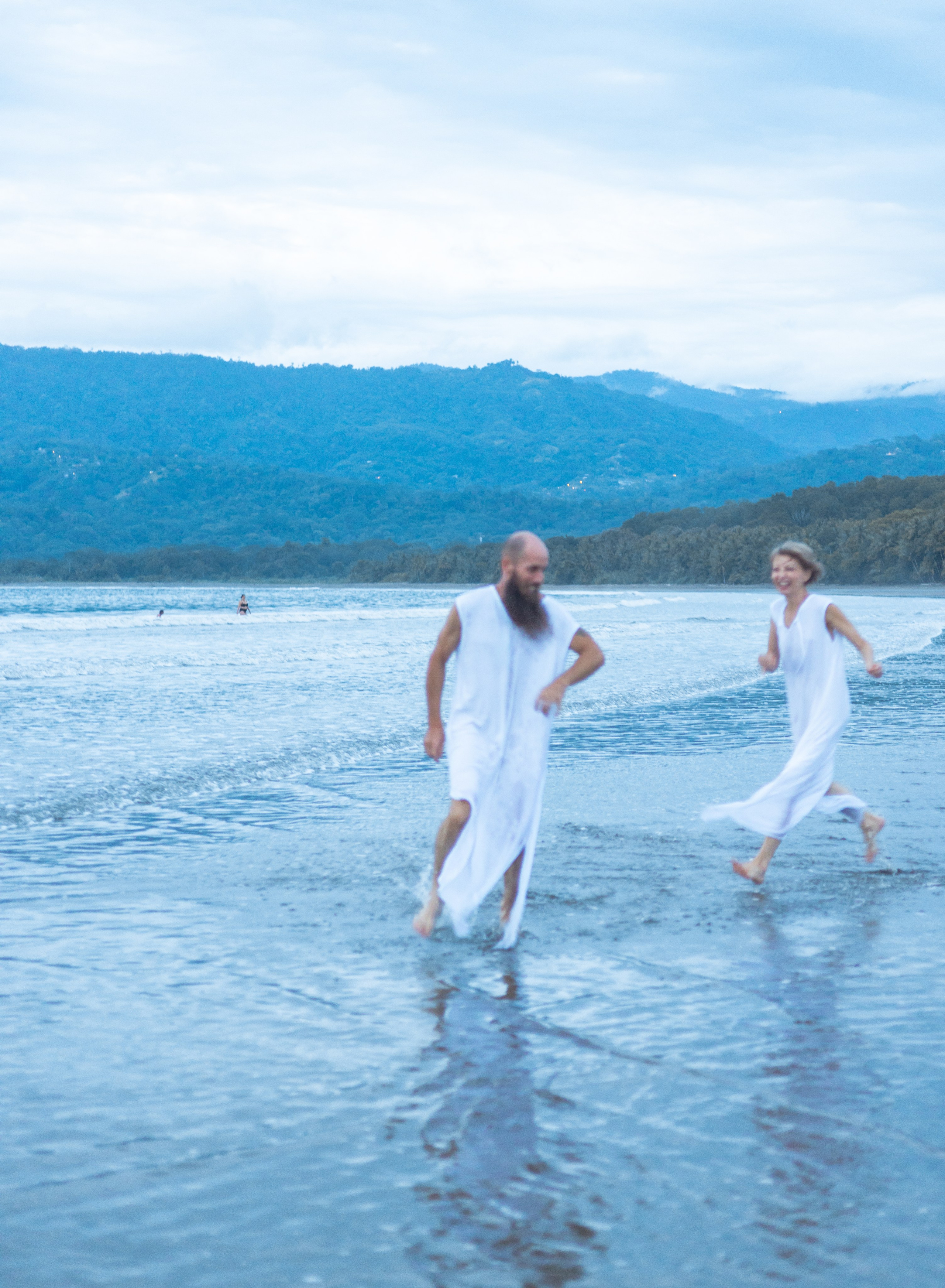 The pleasure of moments together, when it is fun and easy - no matter how old you are - enjoy each other