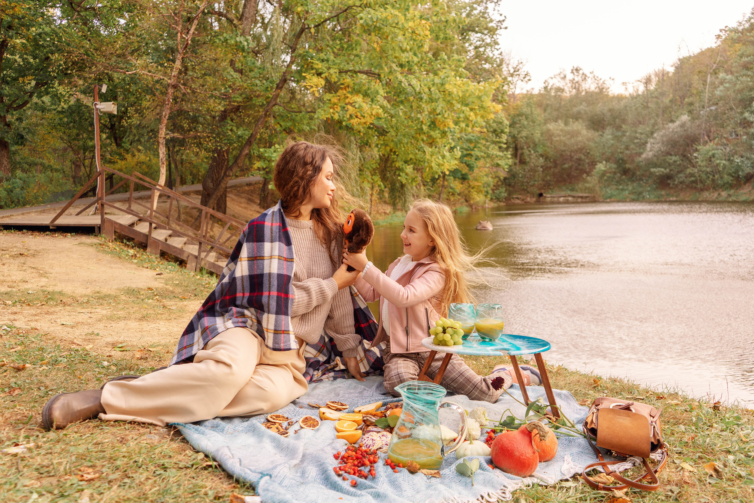 Мама с дочкой (Седанка парк). Фотограф из Владивостока Юлия Черепова