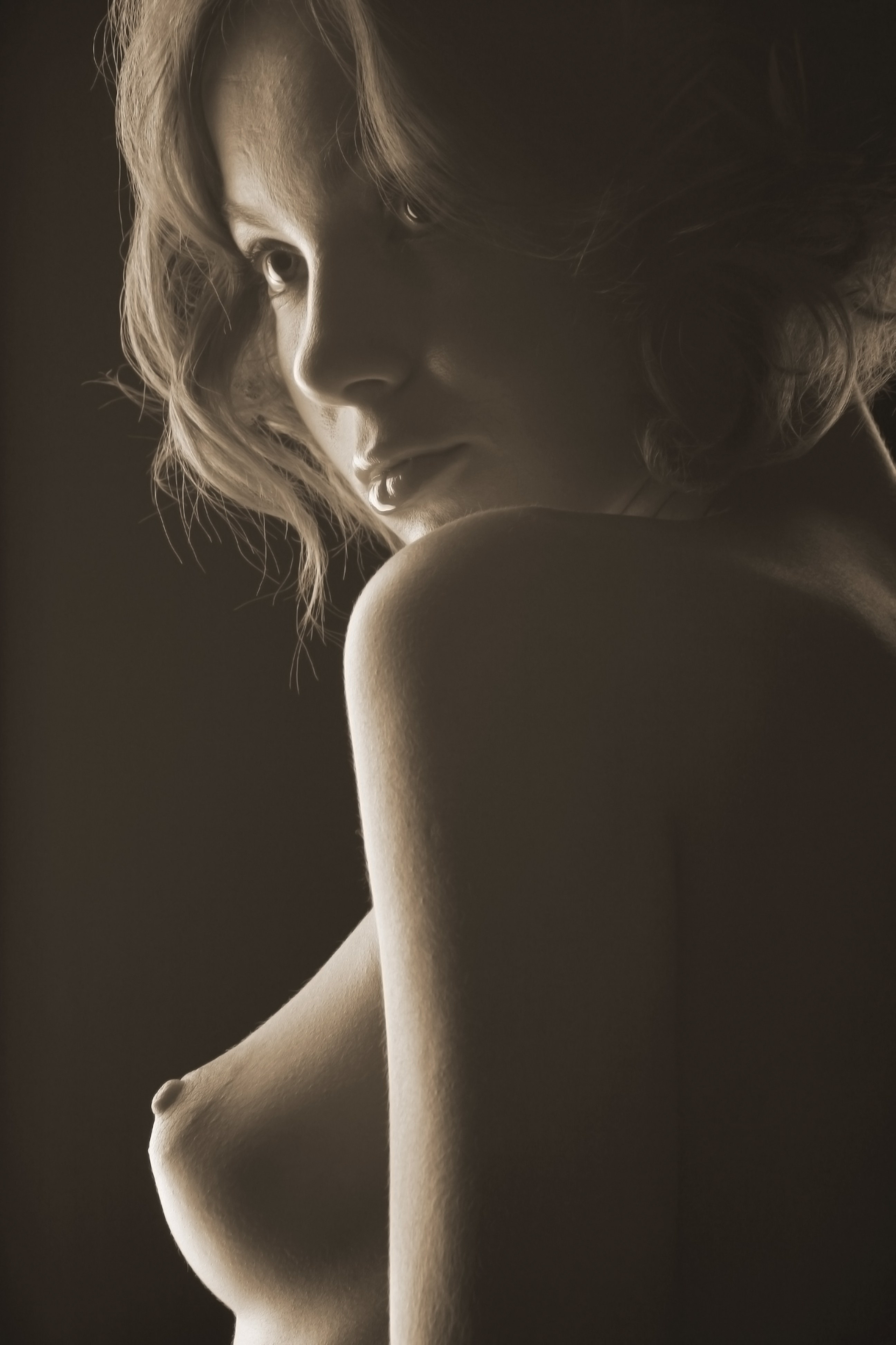 Ню. Мультижанровый фотограф Дарья Strebog