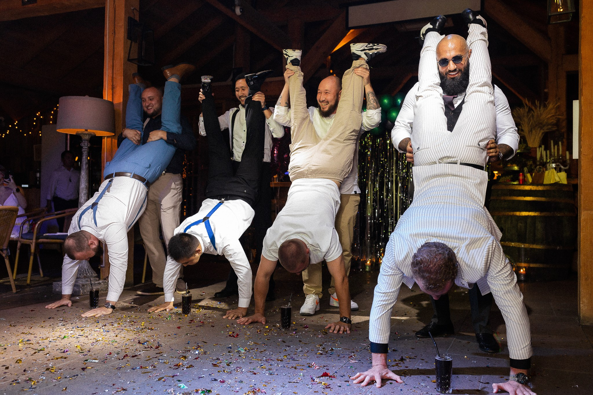 MIKHAIL VASSILYEV — Свадебный и Репортажный фотограф в Алматы