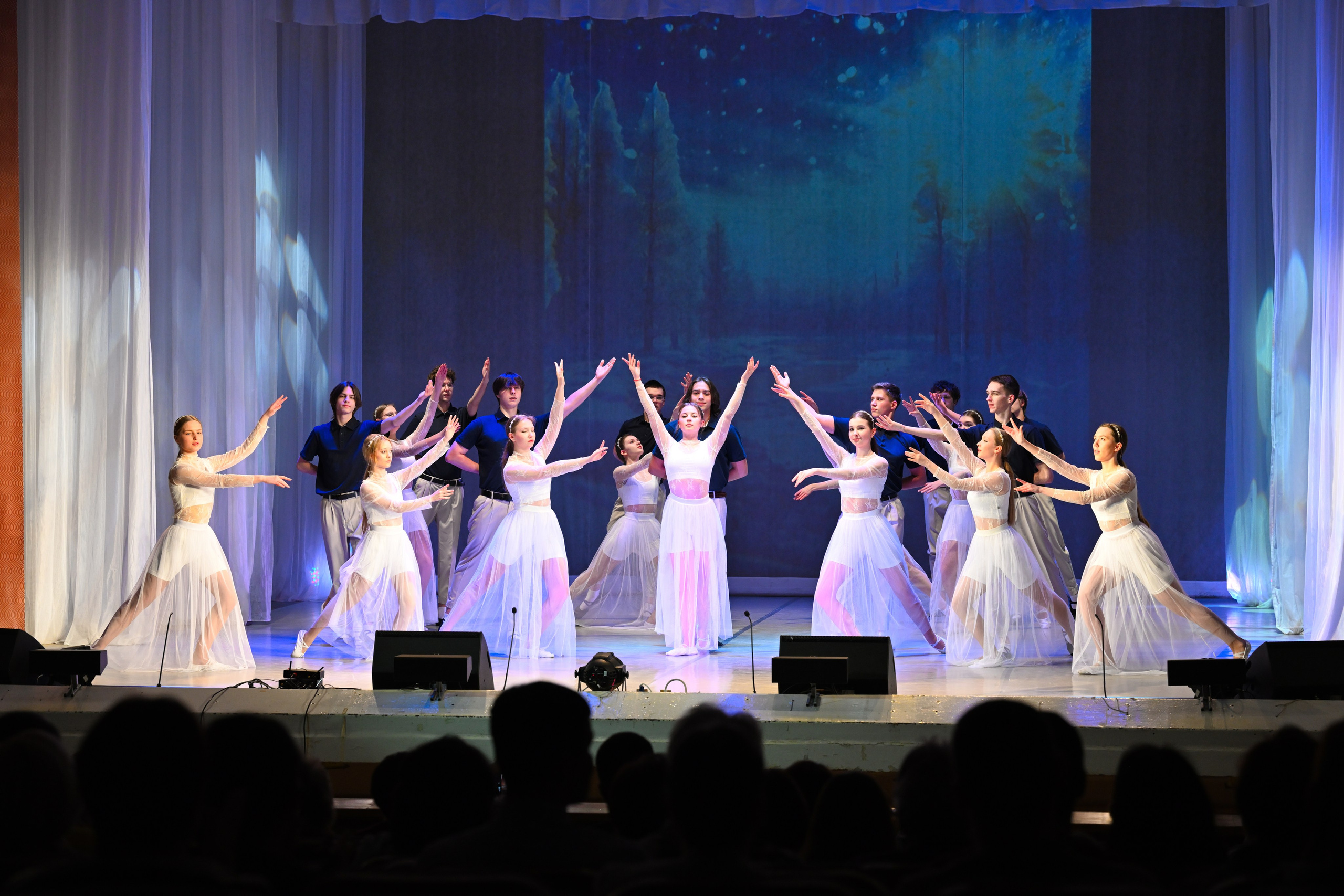 2025-12-19 Танцы ДК. Снежинск фото Андрианов