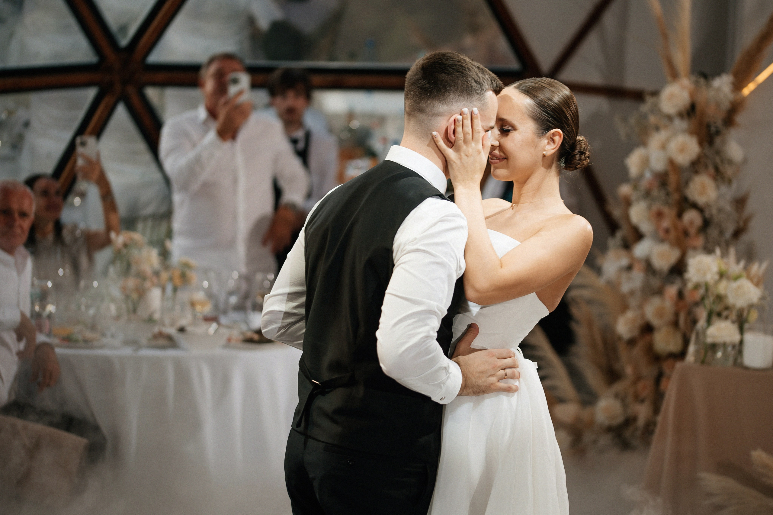 ANONS. Мария — Свадебный фотограф