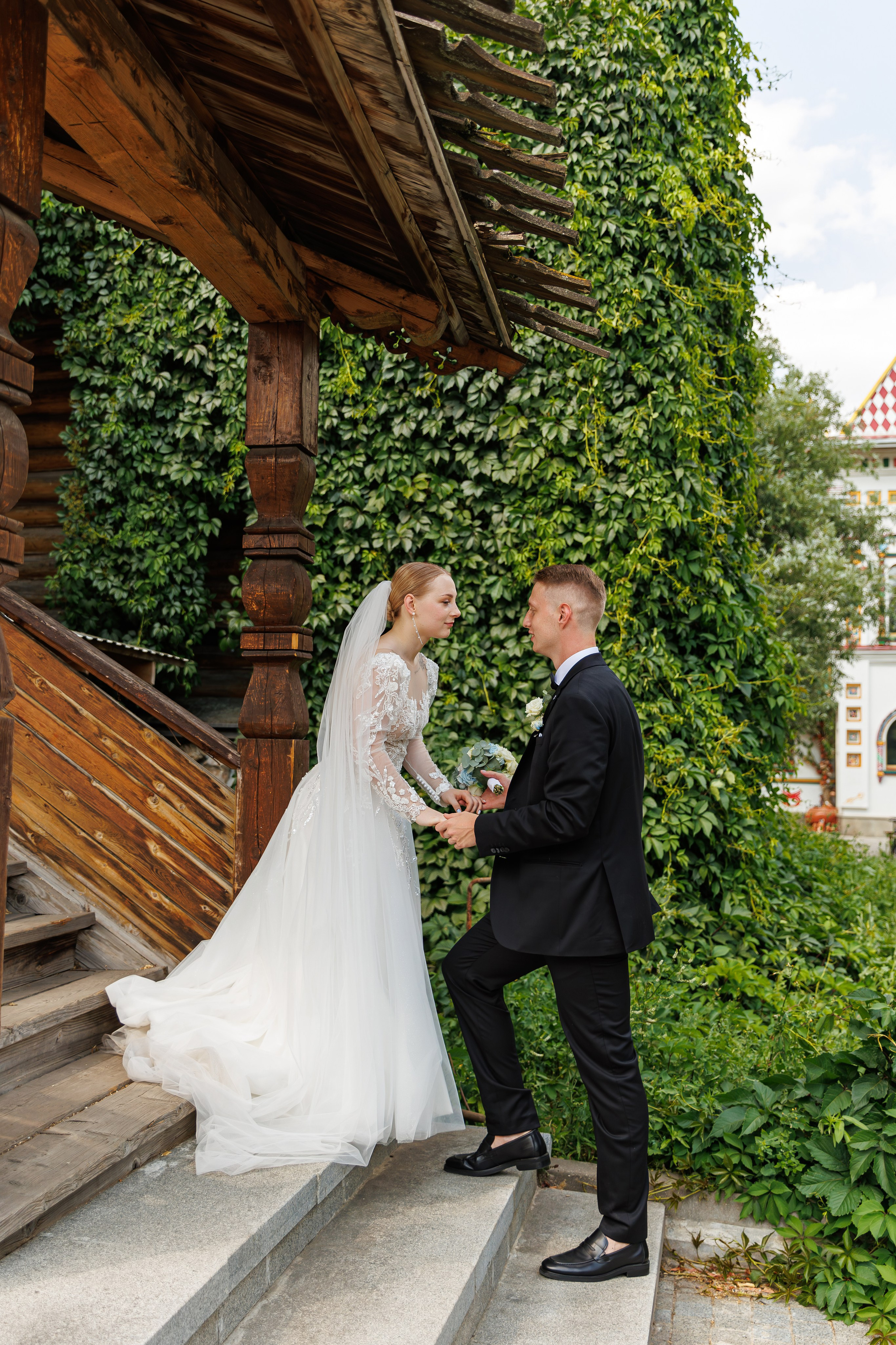 Свадебная фотосессия в Измайловском кремле. Свадебный фотограф Москва и МО Сергей Киржаев