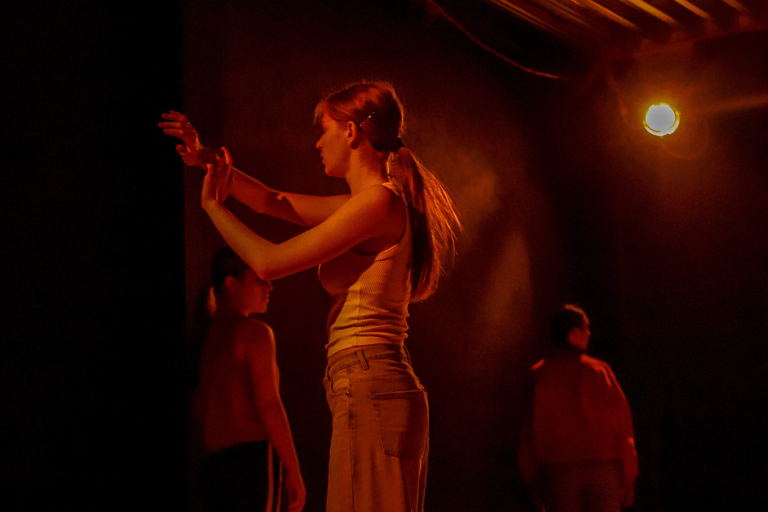 Современный показ Подземка. Небесные ласточки. Фотограф Юлия Мальцева