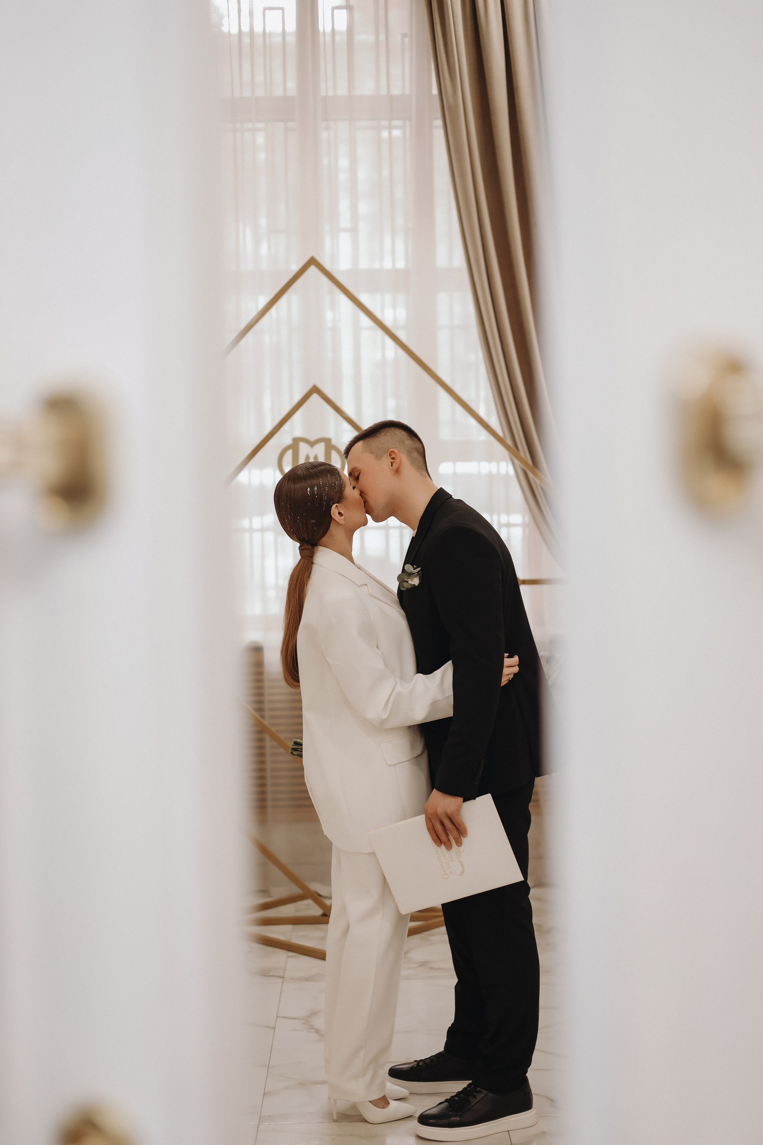 Кристина и Евгений. Кутузовский ЗАГС. Диана Чечель. Свадебный и портретный фотограф в Москве