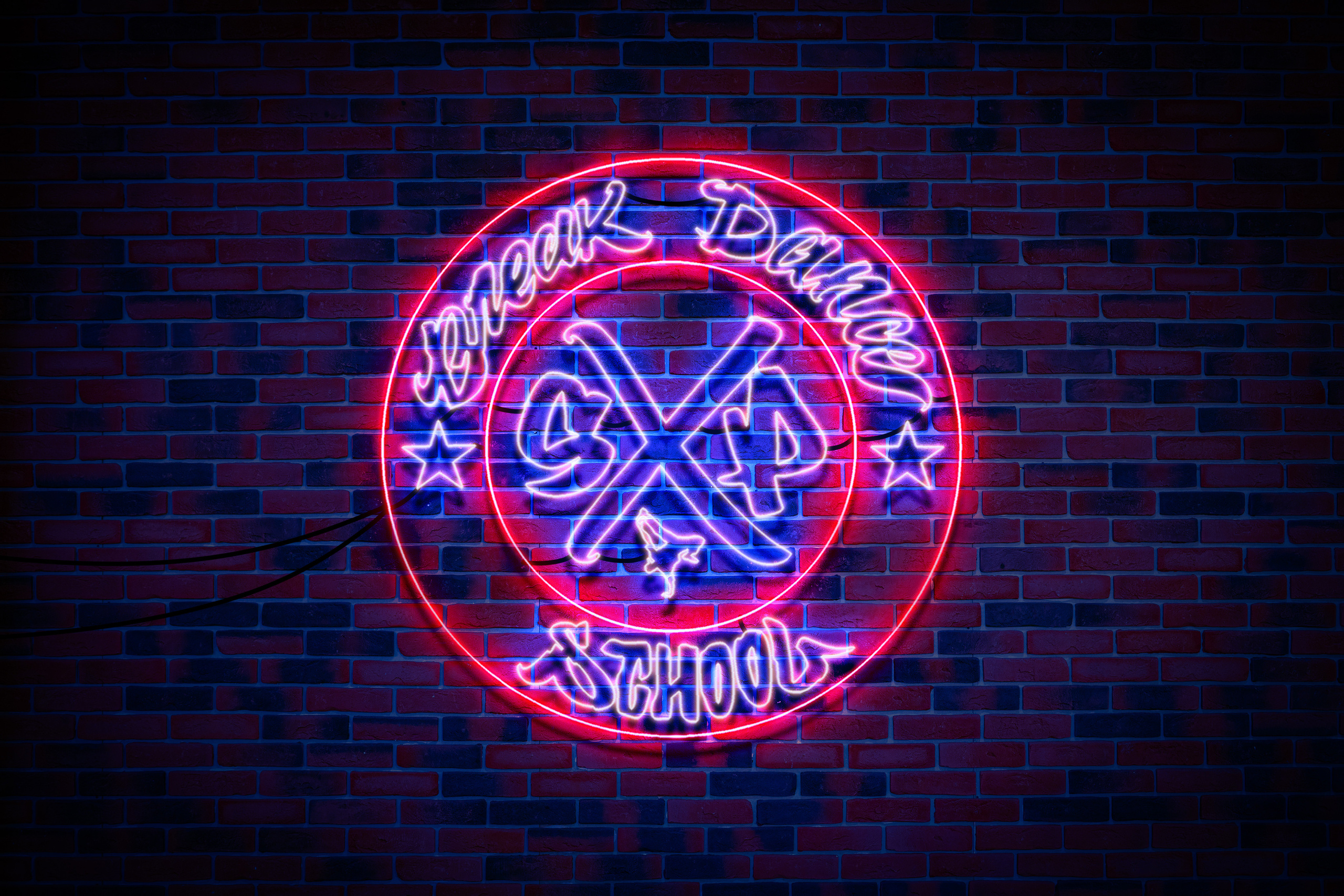 Neon. Съемка фото и видео контента. Михаил Руденко