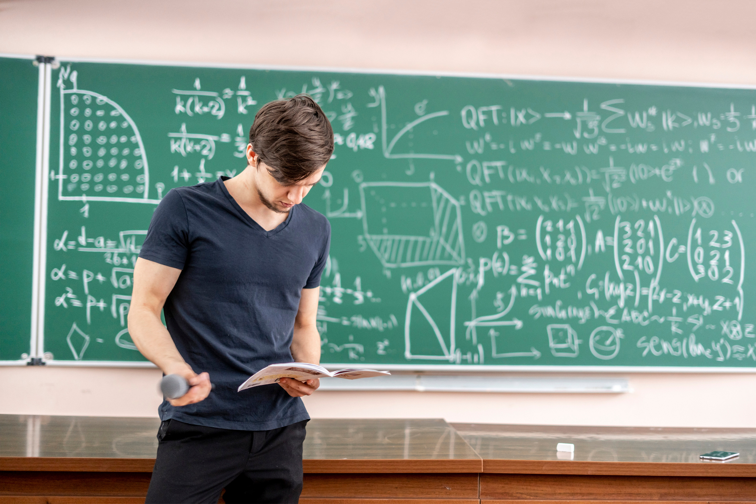 За работой. Съемка фото и видео контента. Михаил Руденко