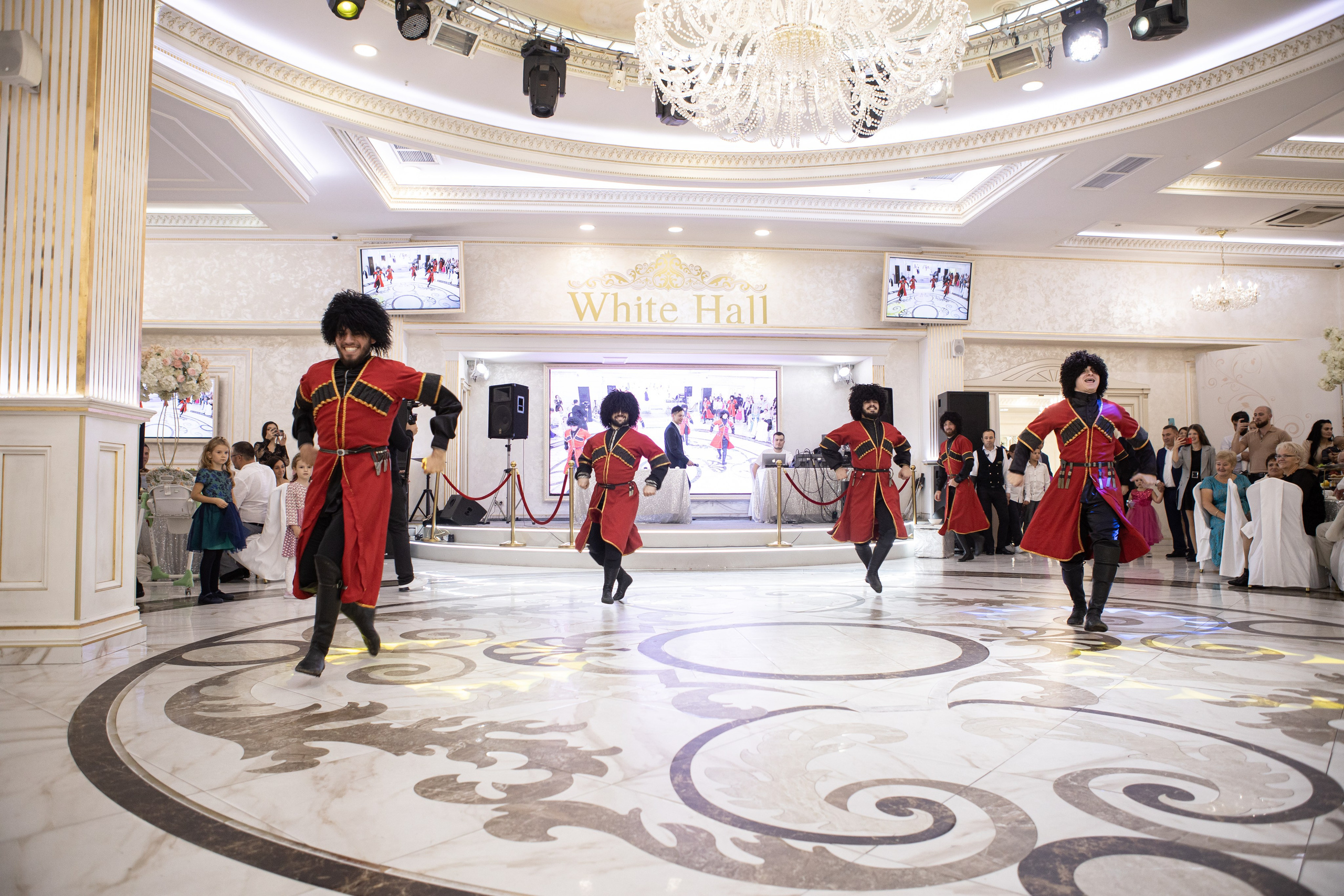 Рустам & Мария. Фотограф Нелля Кадикина