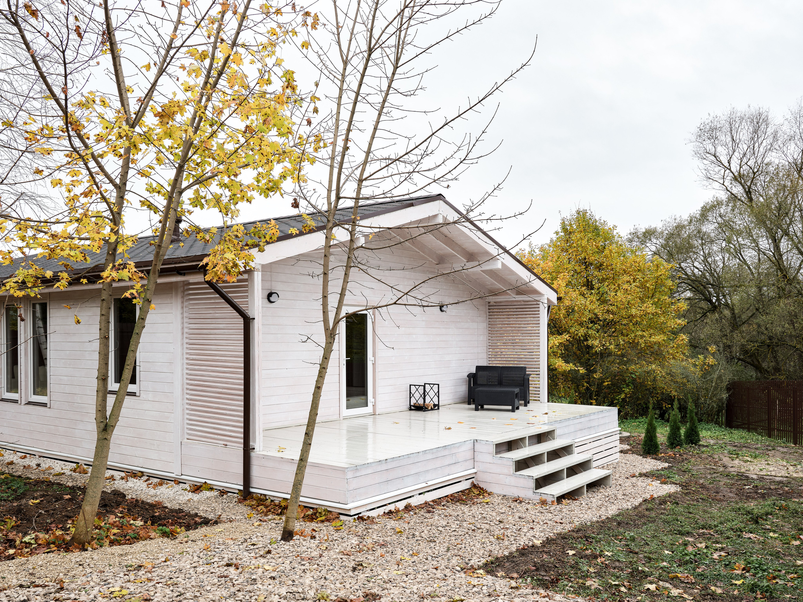 Уютный загородный дом в стиле барнхаус. Интерьерный фотограф Константин Пырьев