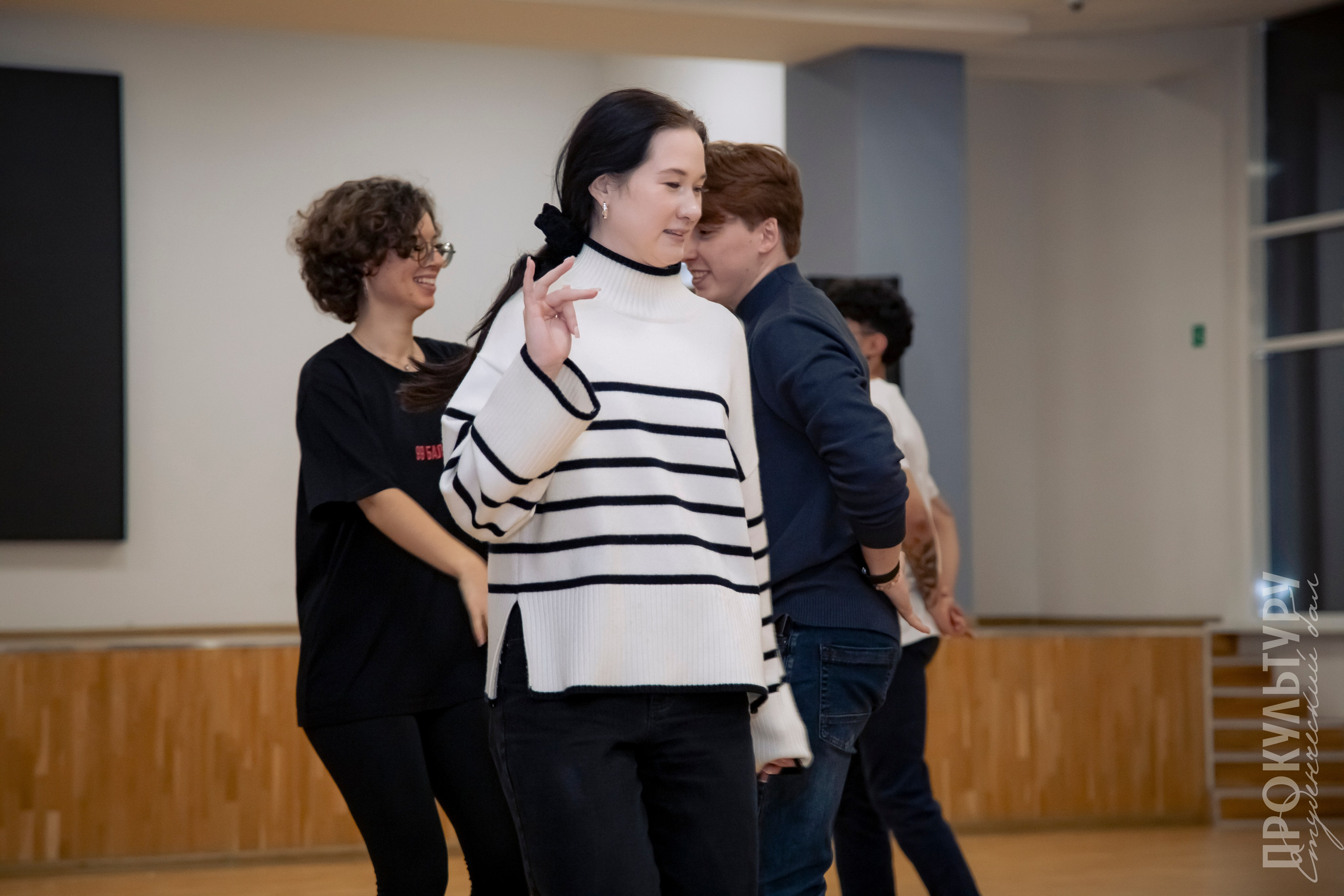 Студбал: репетиции. Репортажный и портретный фотограф Казань / Горячих Полина