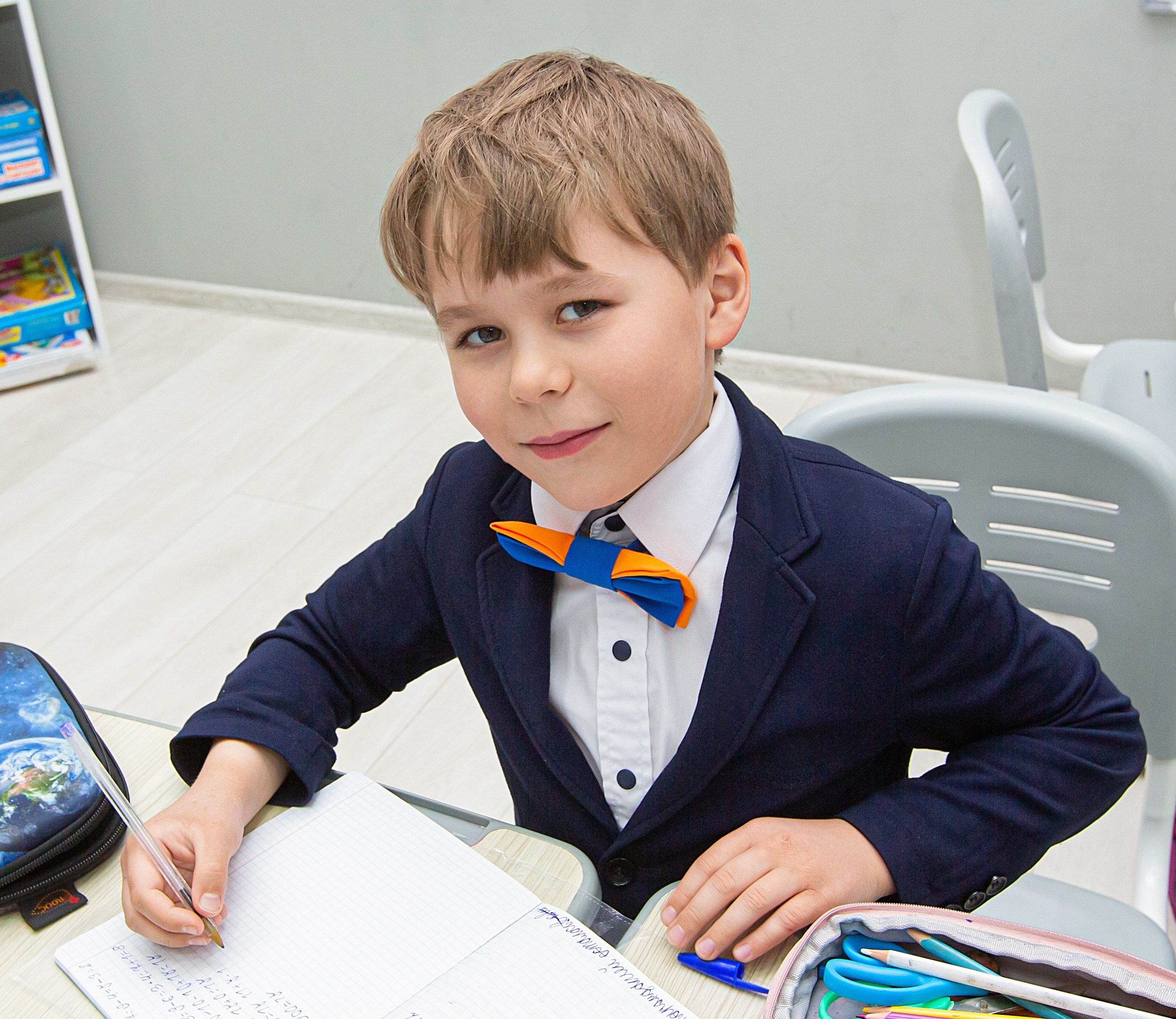 Фотосъёмка для выпускных альбомов из начальной школы. Свадебный, семейный, детский фотограф в Санкт-Петербурге