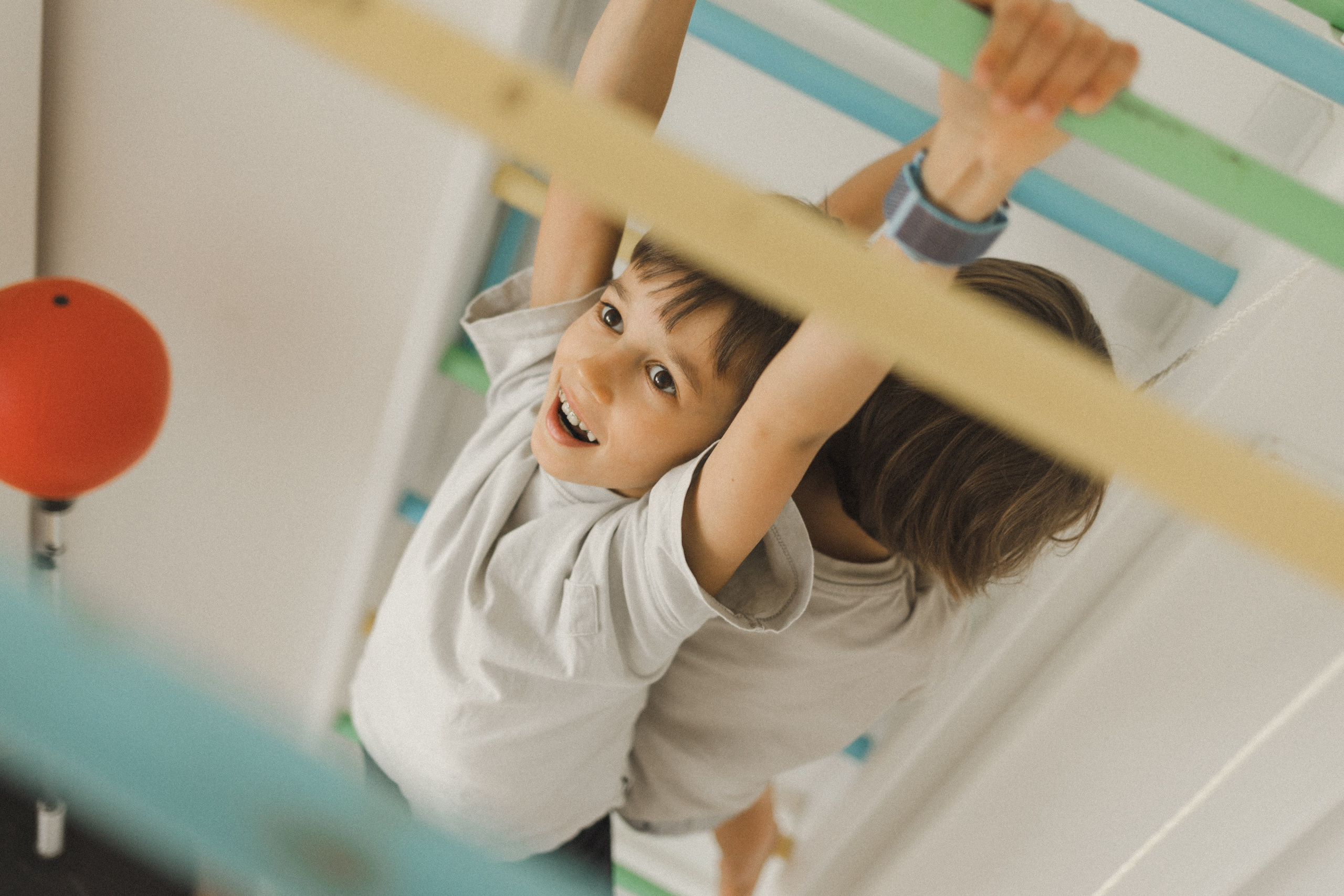 Катя, Паша, Валера и Родион ждут братика. Семейный фотограф в Москве