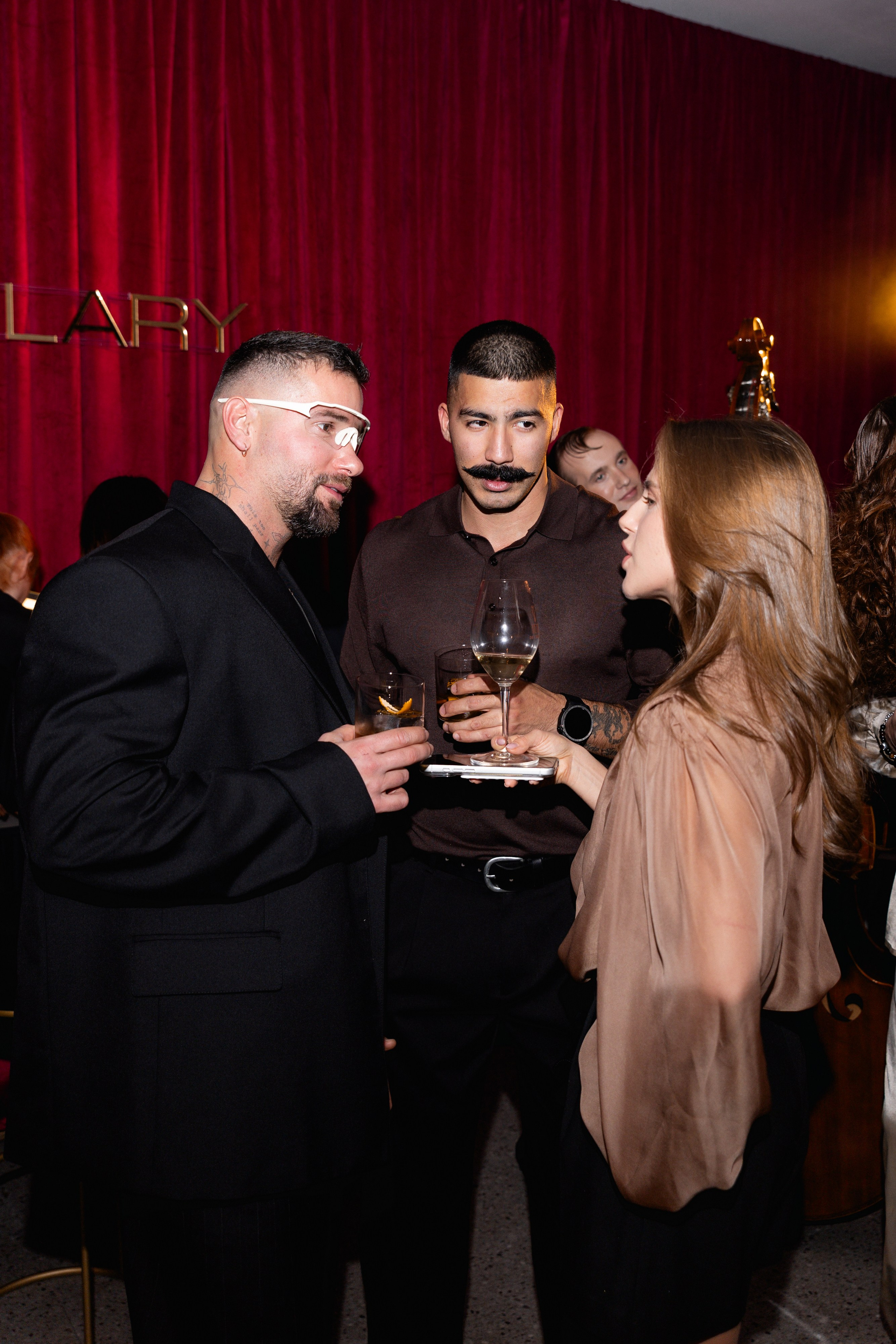 М КОСМЕТИК X VIVIENNE SABO. Репортажный фотограф Сурков Артем Москва