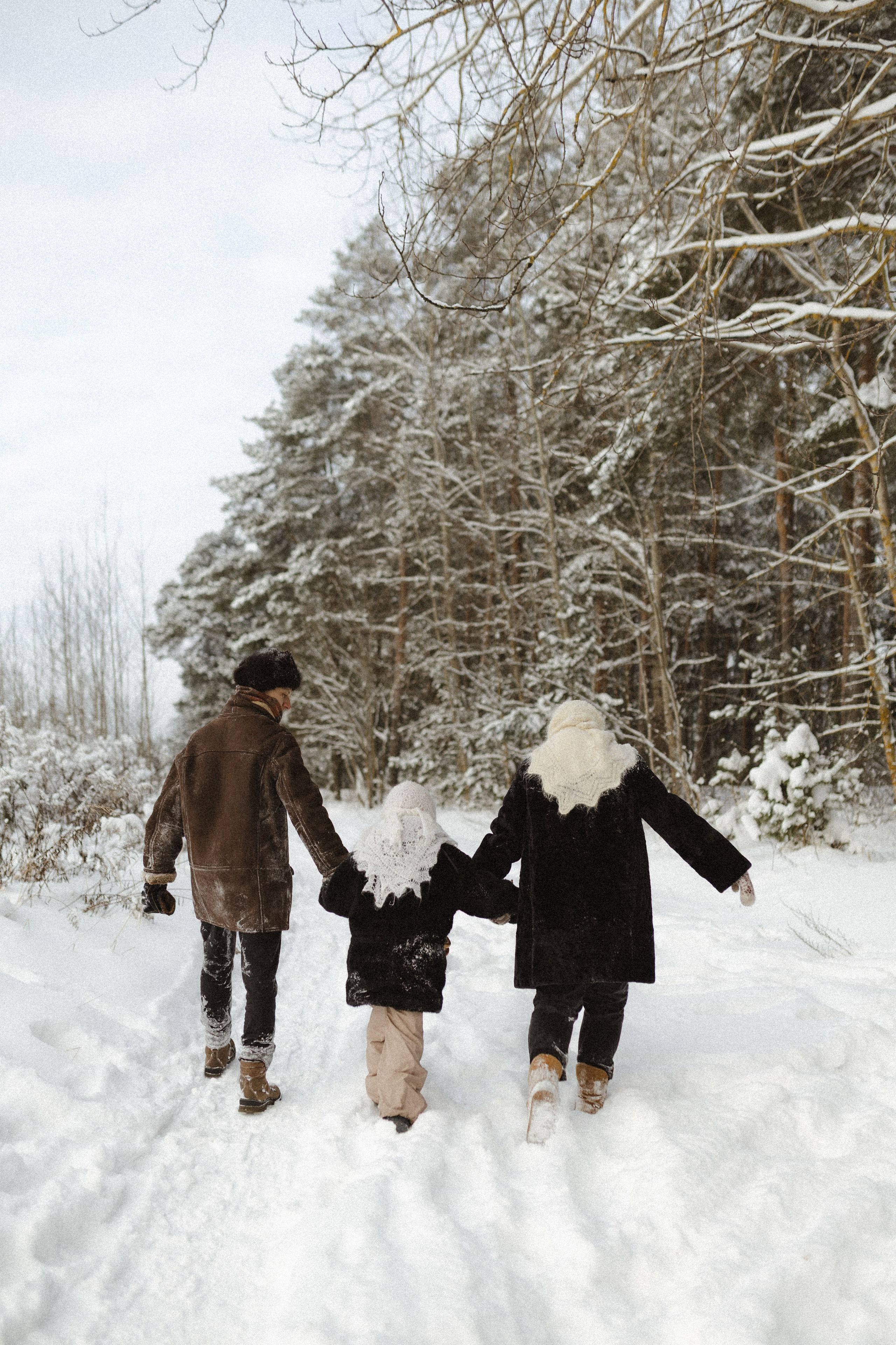 Зима не холодная, когда рядом свои. Семейный фотограф в Москве Алина Савченко