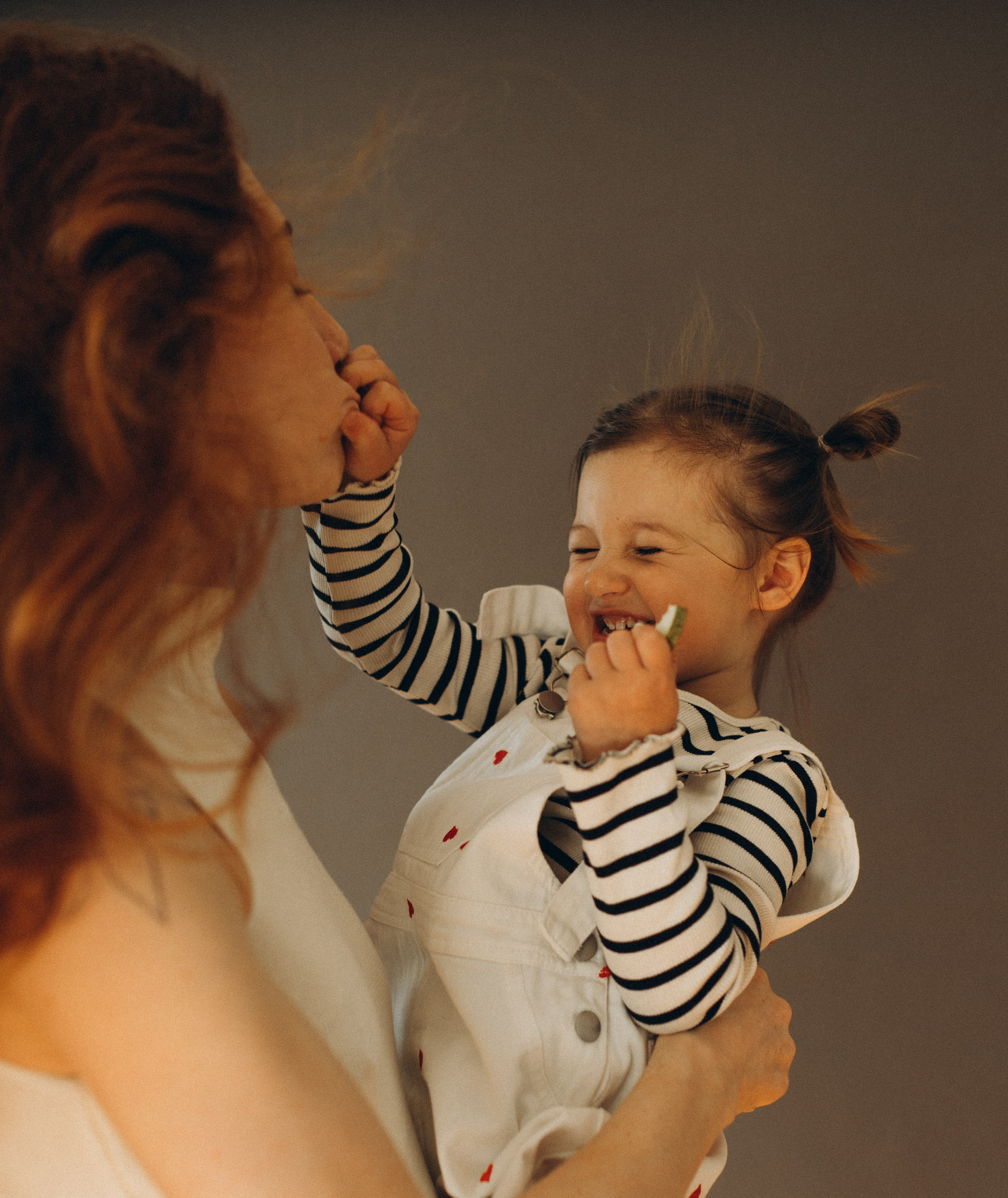 Кира и Рита. Семейный фотограф в Москве Алина Савченко