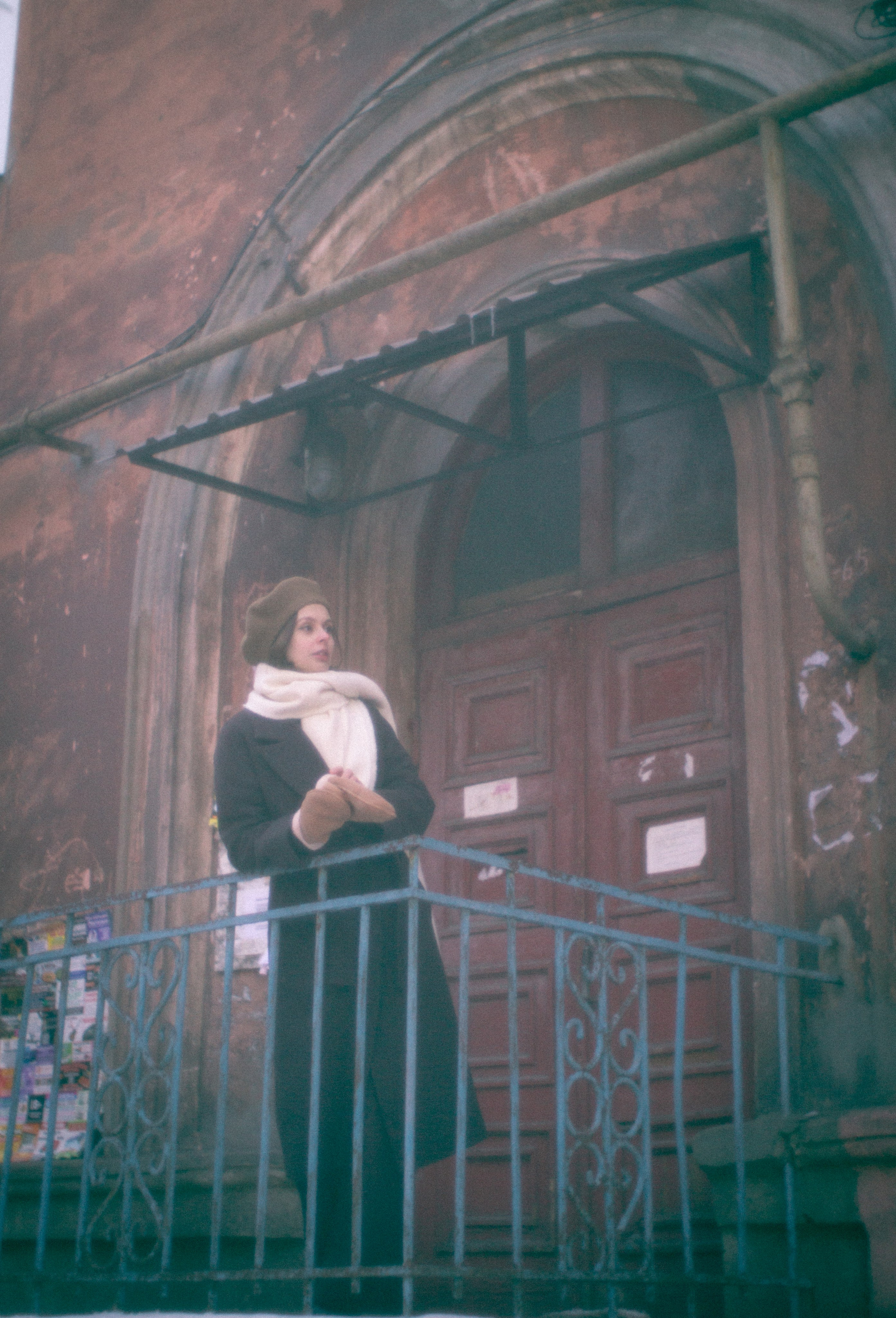 В городе зима. • Фотограф Александра Светозар Алчевск •