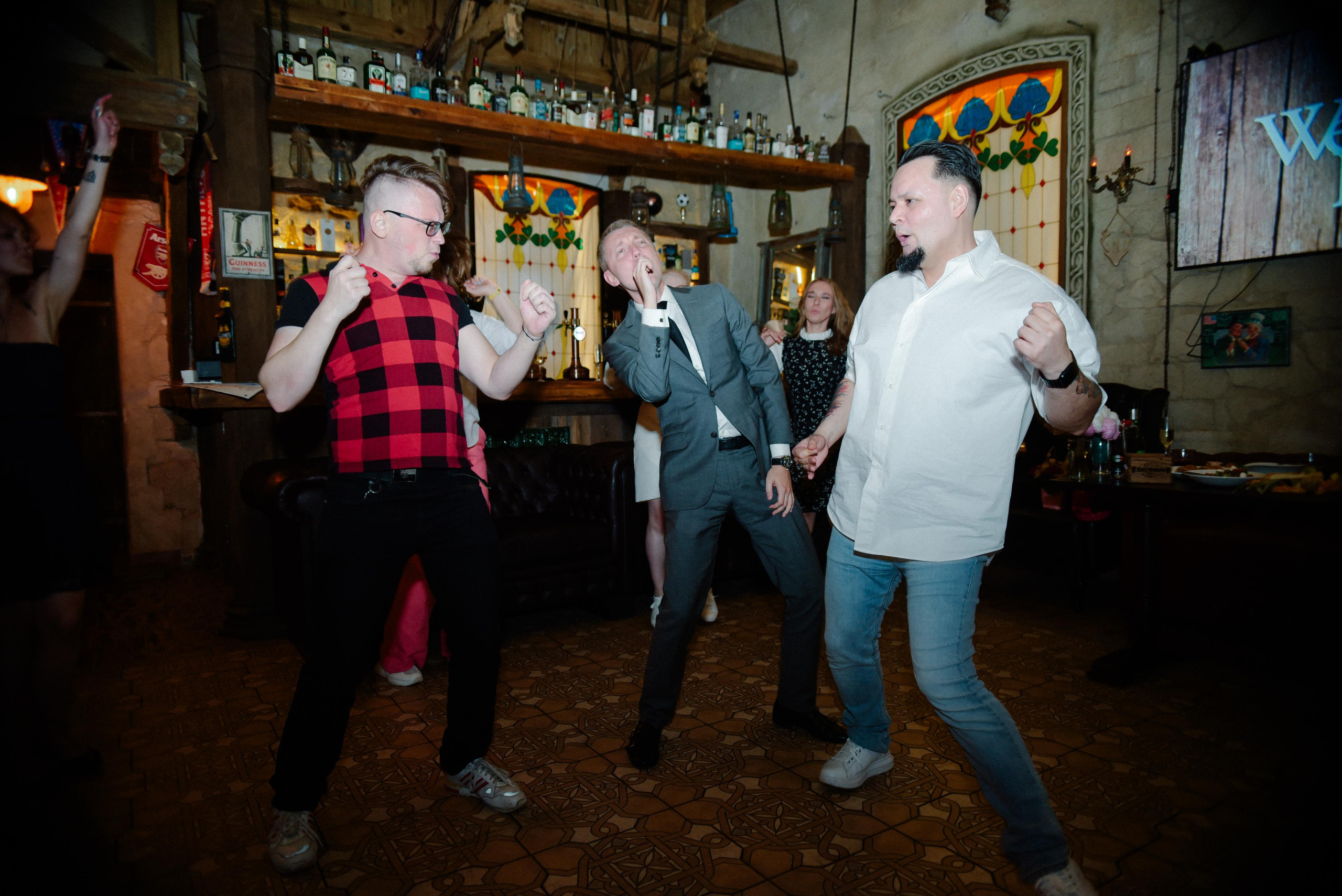 Иван и Надежда Свадебный День Ротонда Дома Клюевых. Фотограф Лола Волна, город Москва