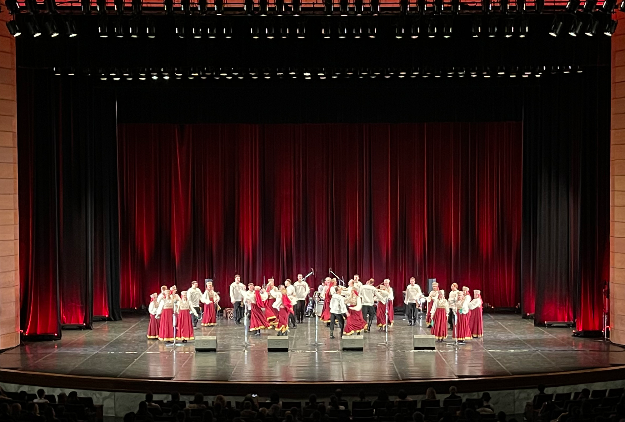 Мероприятия в Бангкоке: официальные мероприятия и ивенты с профессиональным техническим сопровождением, аренда оборудования и светодиодных экранов.