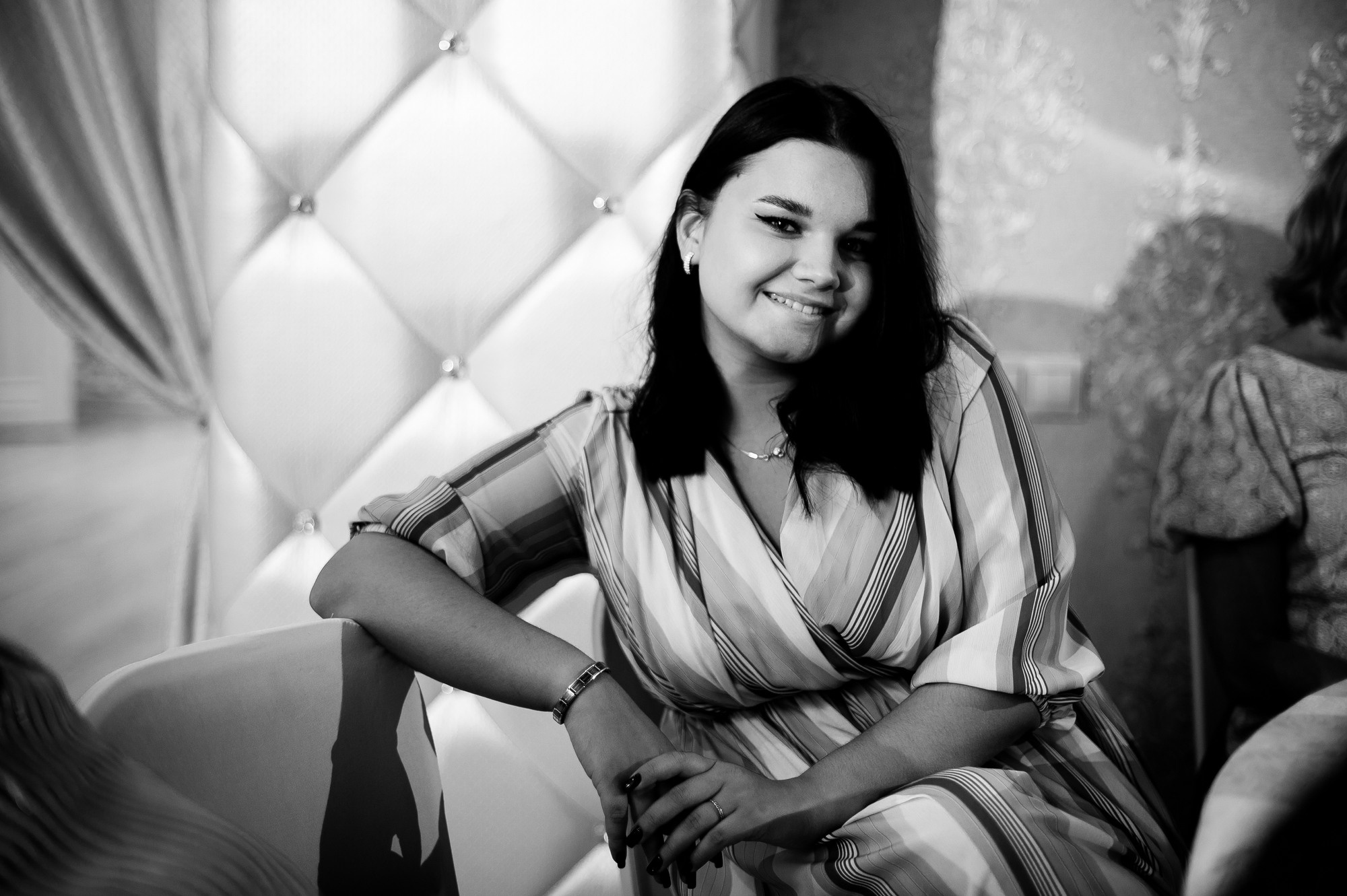 «Help me» :). Свадебный и семейный фотограф в Омске Мормулев Михаил