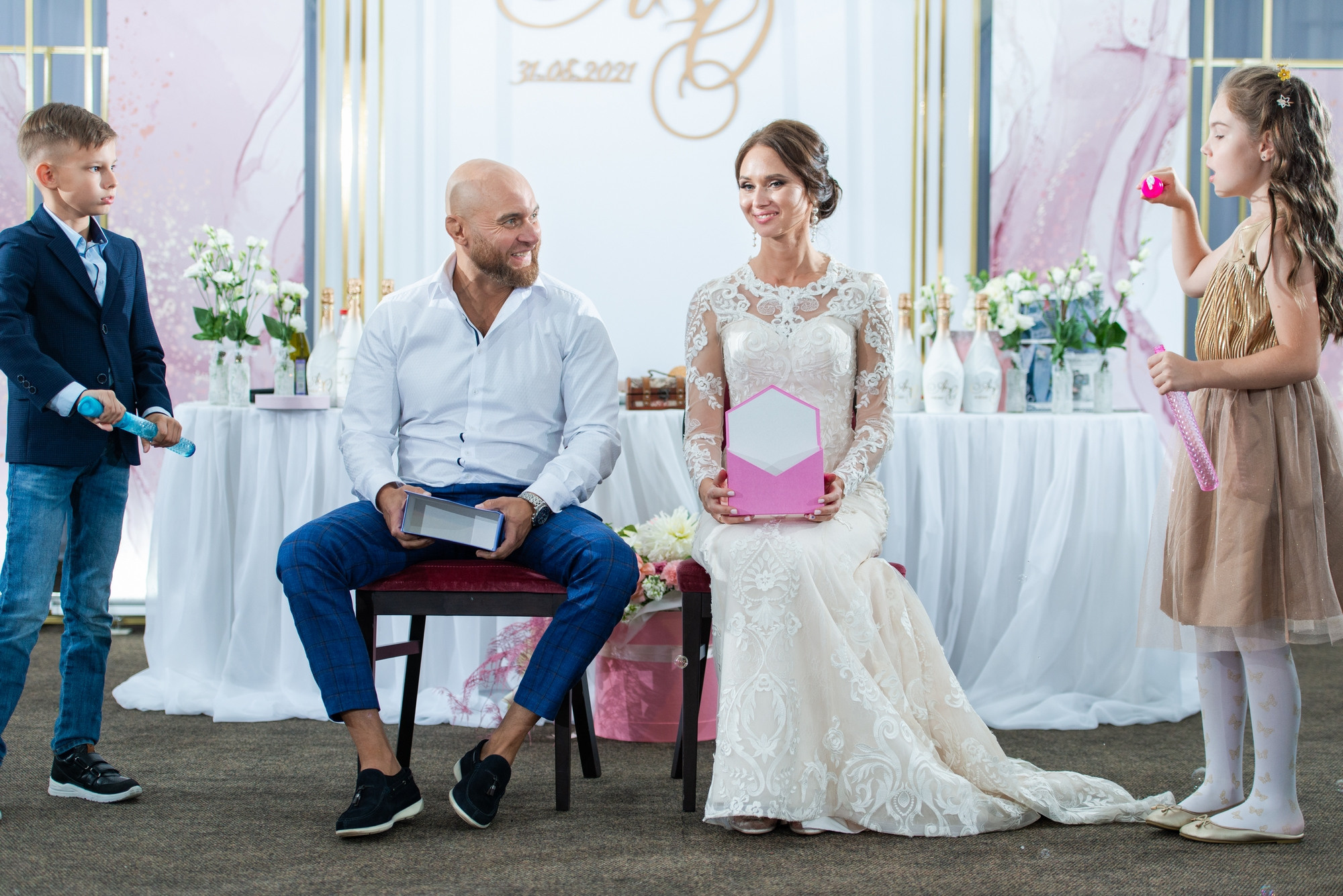 Банкет в шатре Шато. Свадебный и семейный фотограф в Омске Мормулев Михаил