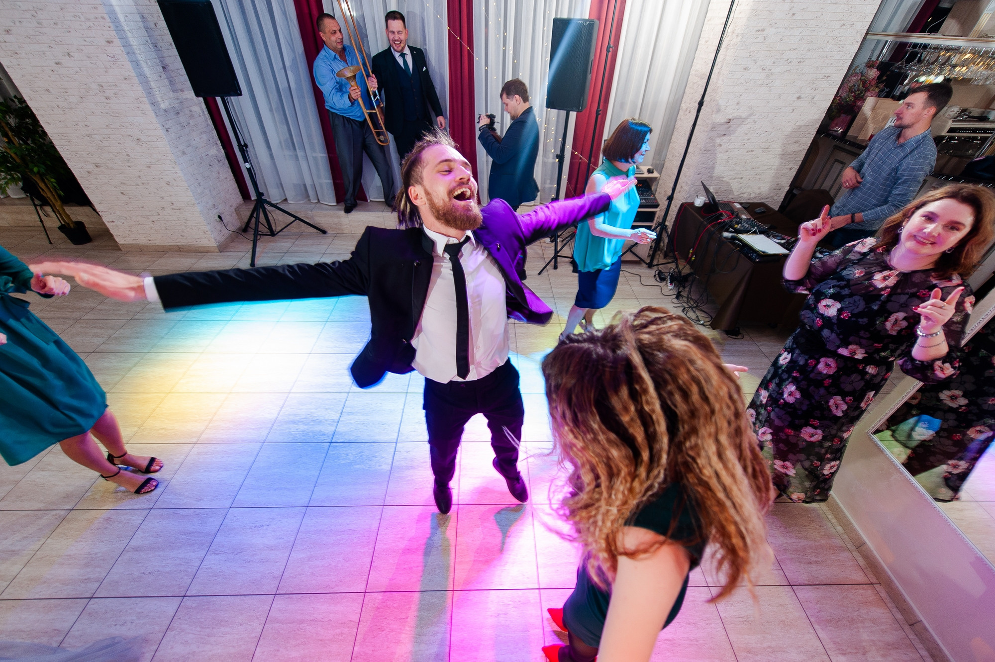 ССБ — Свадебный Супер Бургер. Свадебный и семейный фотограф в Омске Мормулев Михаил