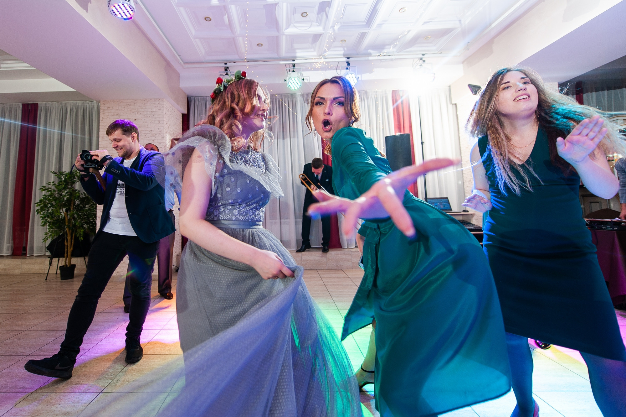 ССБ — Свадебный Супер Бургер. Свадебный и семейный фотограф в Омске Мормулев Михаил